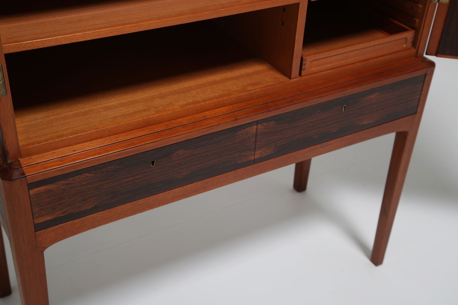 photo vintage Rosewood Drinks Cabinet: Swedish Mid Century, Bookmatched Rosewood, Sweden, 1960s