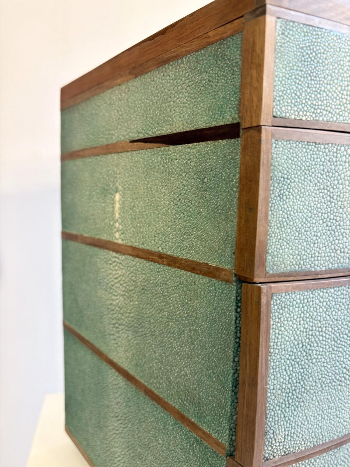 Jewelry Box By Ria And Youri Augousti, United Kingdom, 1995 photo vinterior