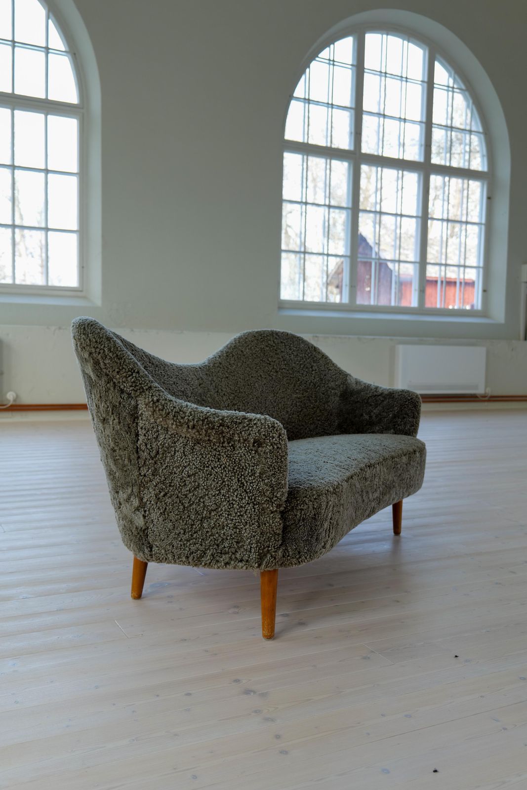 photo vinterior Samspel Sofa By Carl Malmsten, Reupholstered Sheepskin, Sweden, 1956