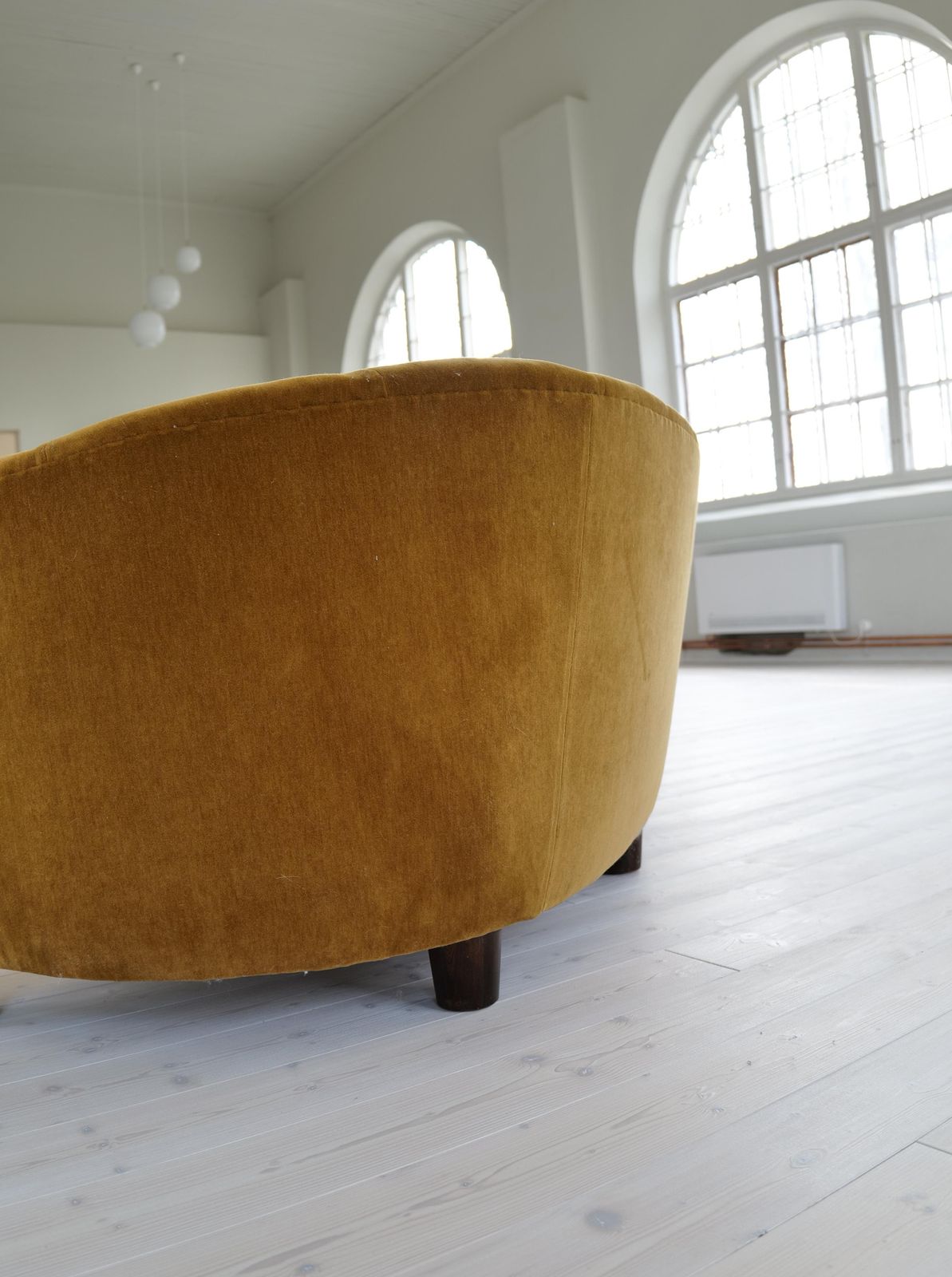 photo furniture Swedish Art Deco Velvet Sofa Curved Design, 1940s