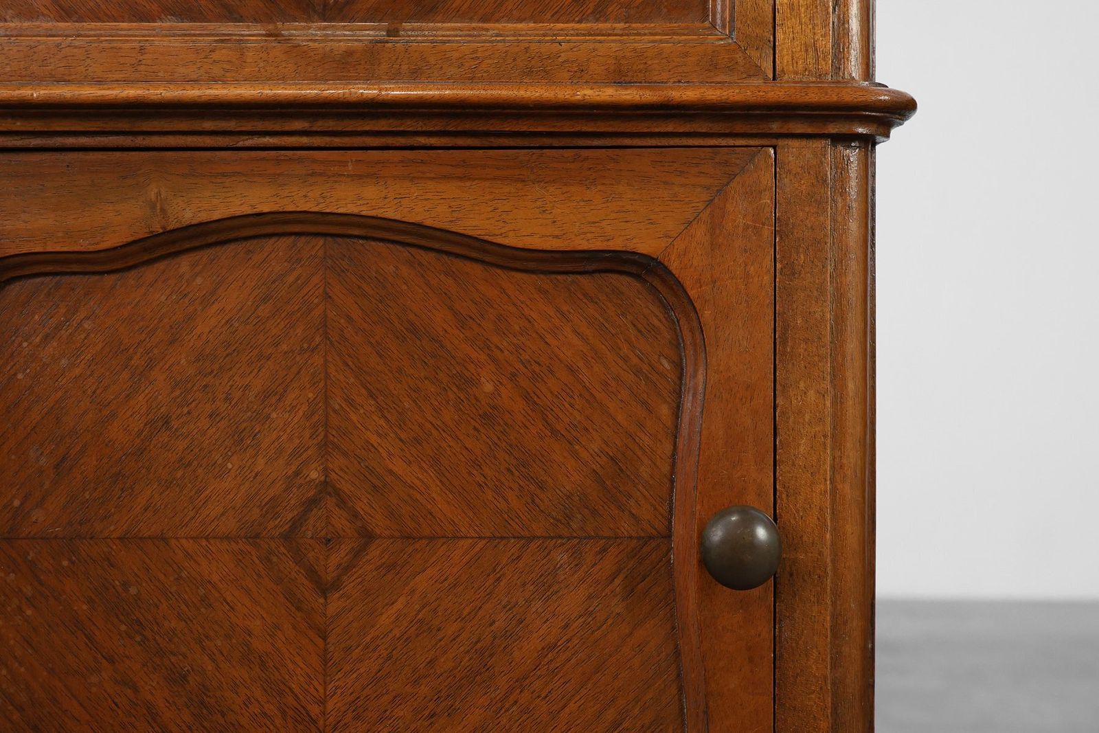 Louis XV Nightstands With Marble Tops, France, 1900s, Set Of 2 photo vinterior