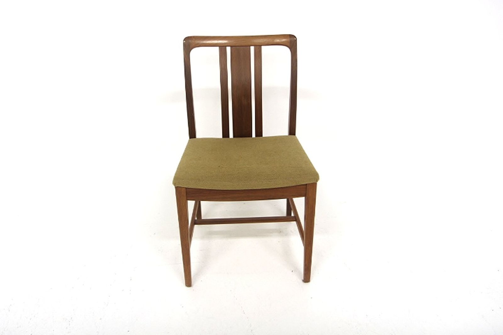 Scandinavian Walnut Chairs By Linde Nilsson For Lammhult, Sweden, 1960s, Set Of 4 photo Furniture