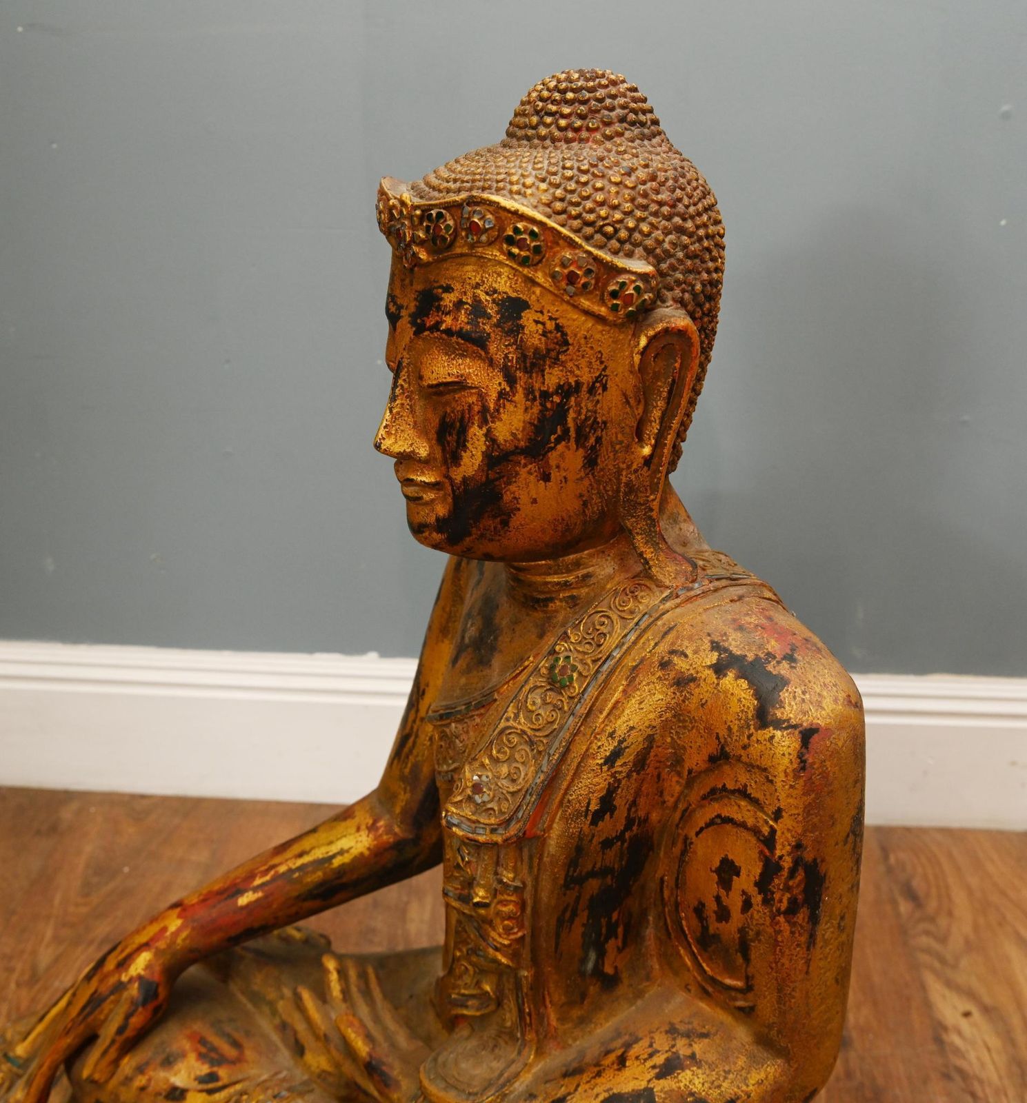 Nepalese Nepalease Statue Buddhism Meditation Pose Carving Nepal photo vinterior