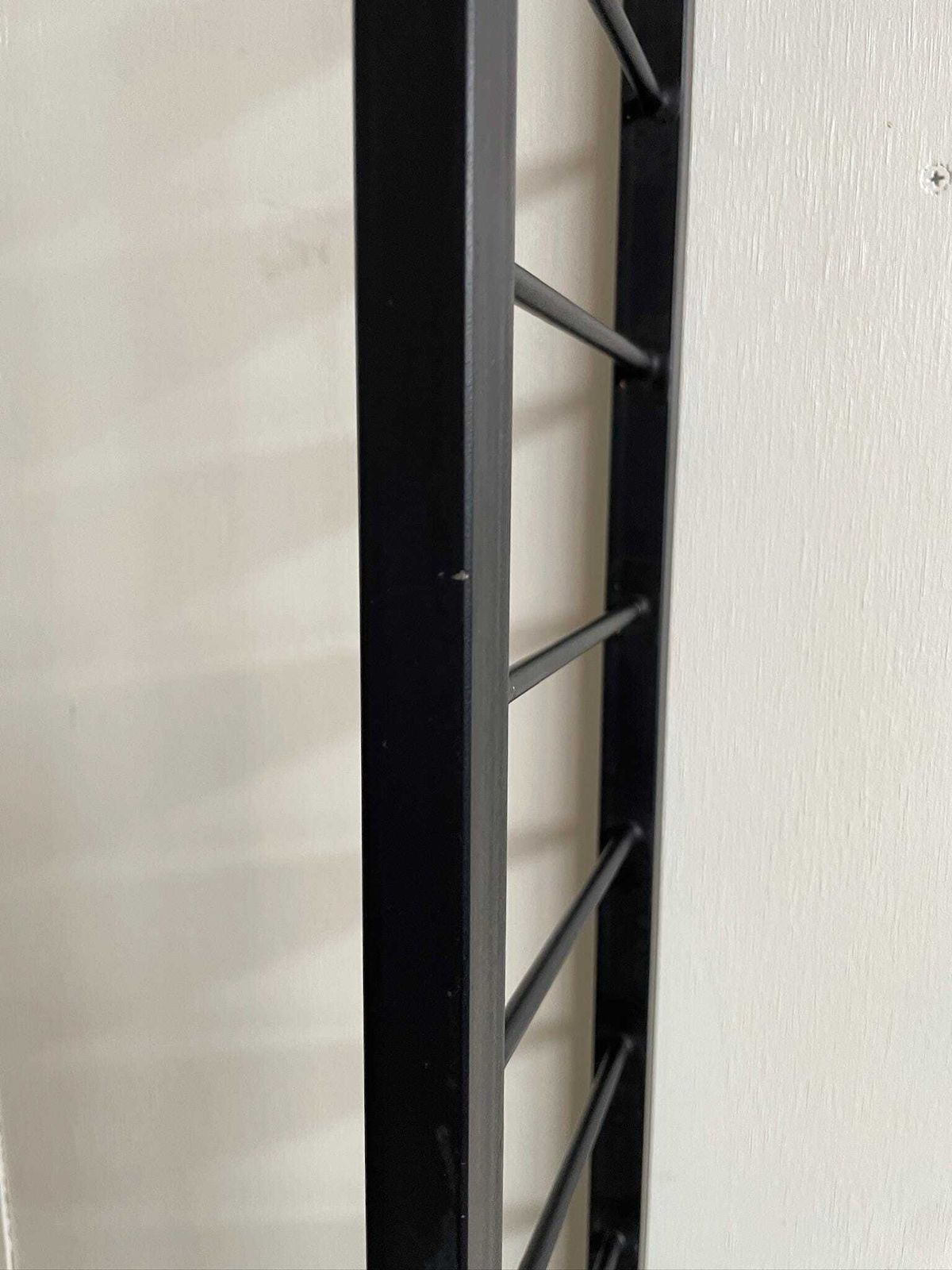 200 X 20cm Staples Black Ladderax Ladder Thin Tall Lean To One Foot (07a) photo 125.0