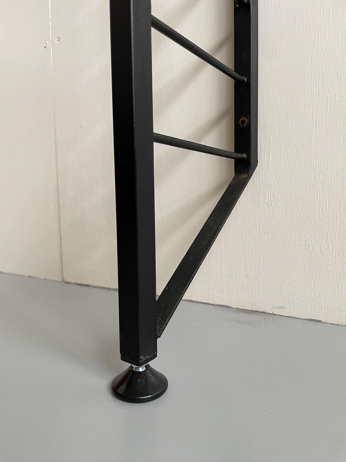 200 X 20cm Staples Black Ladderax Ladder Thin Tall Lean To One Foot (07a) photo vinterior