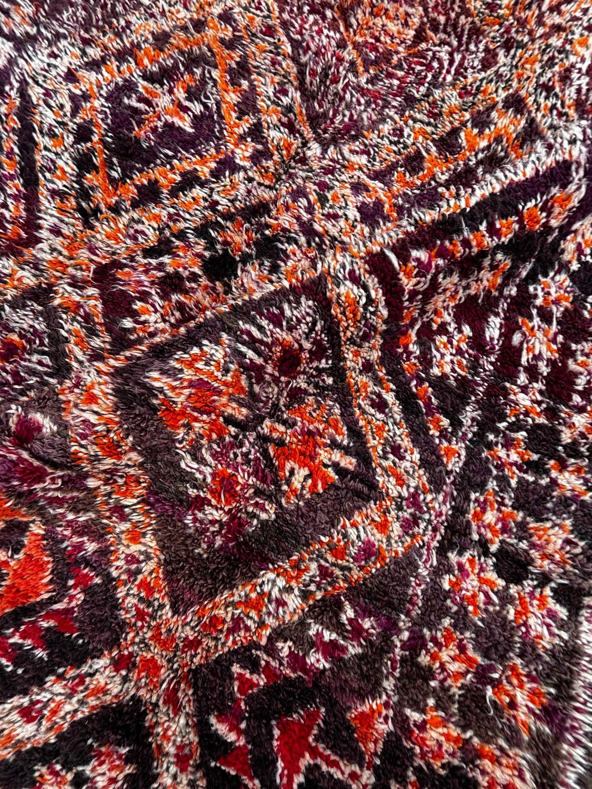 Textiles Mid Century Modern Beni M’guild Moroccan Rug 240x350 Cm – Handmade Berber Carpet – Authentic Atlas Rug photo