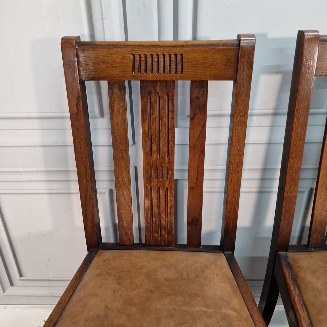 Vintage Oak Dining Chairs Set 4 Solid Wooden Slat Back Faux Leather Seats photo 190.0