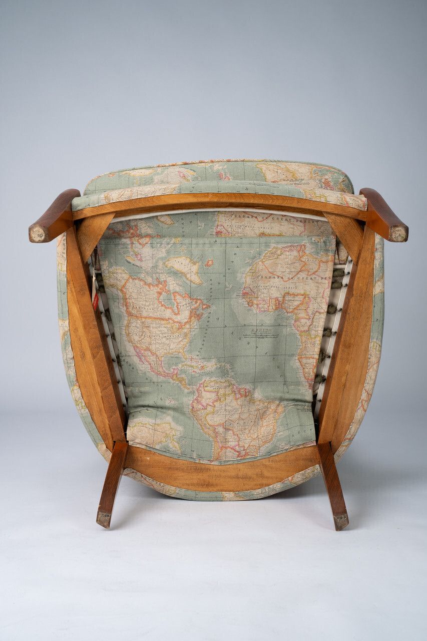 Around The World   Parker Knolls photo vinterior