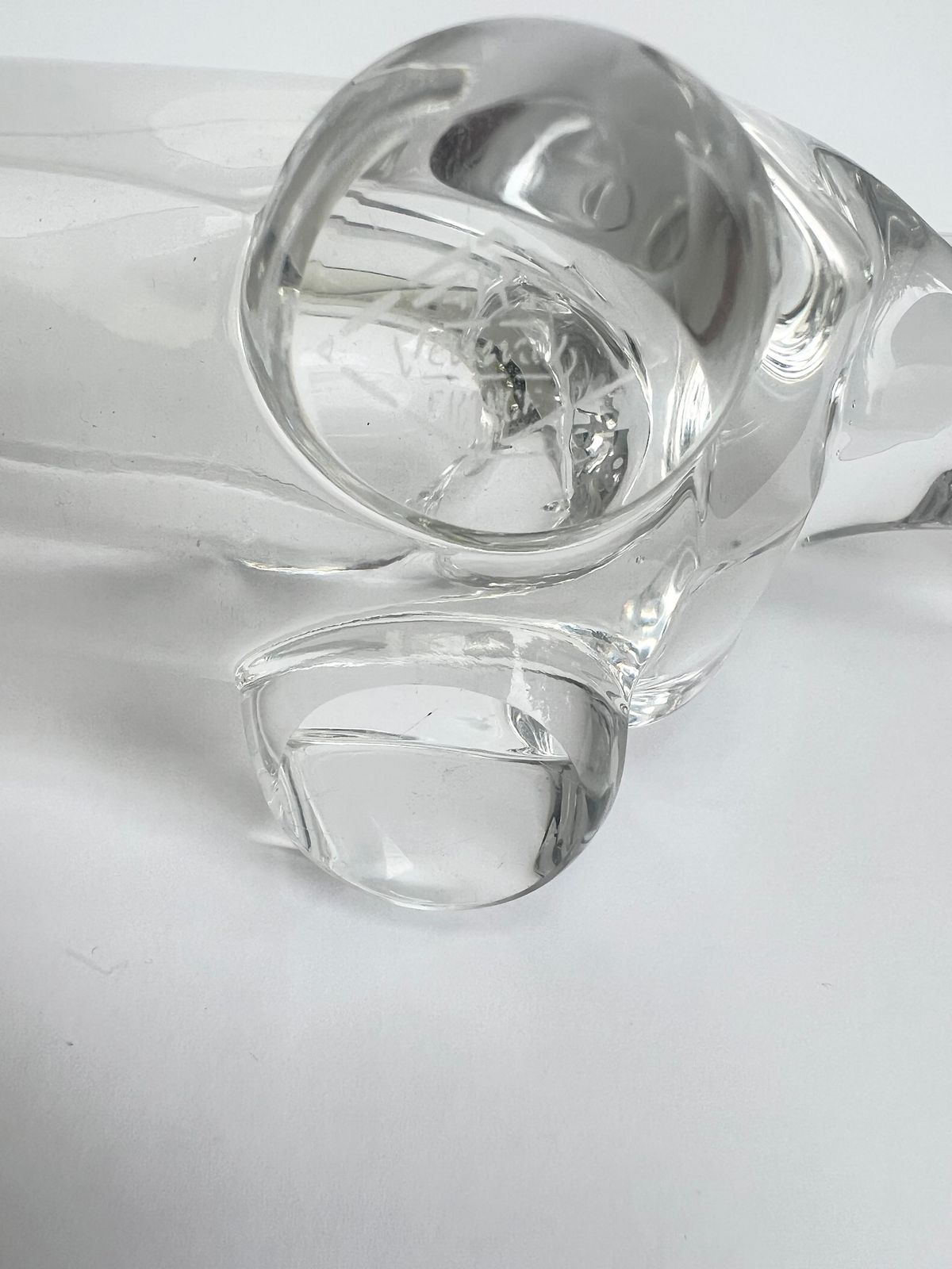 photo furniture 1970's Crystal Glass Dachshund / Basset Dog By Art Vannes   France
