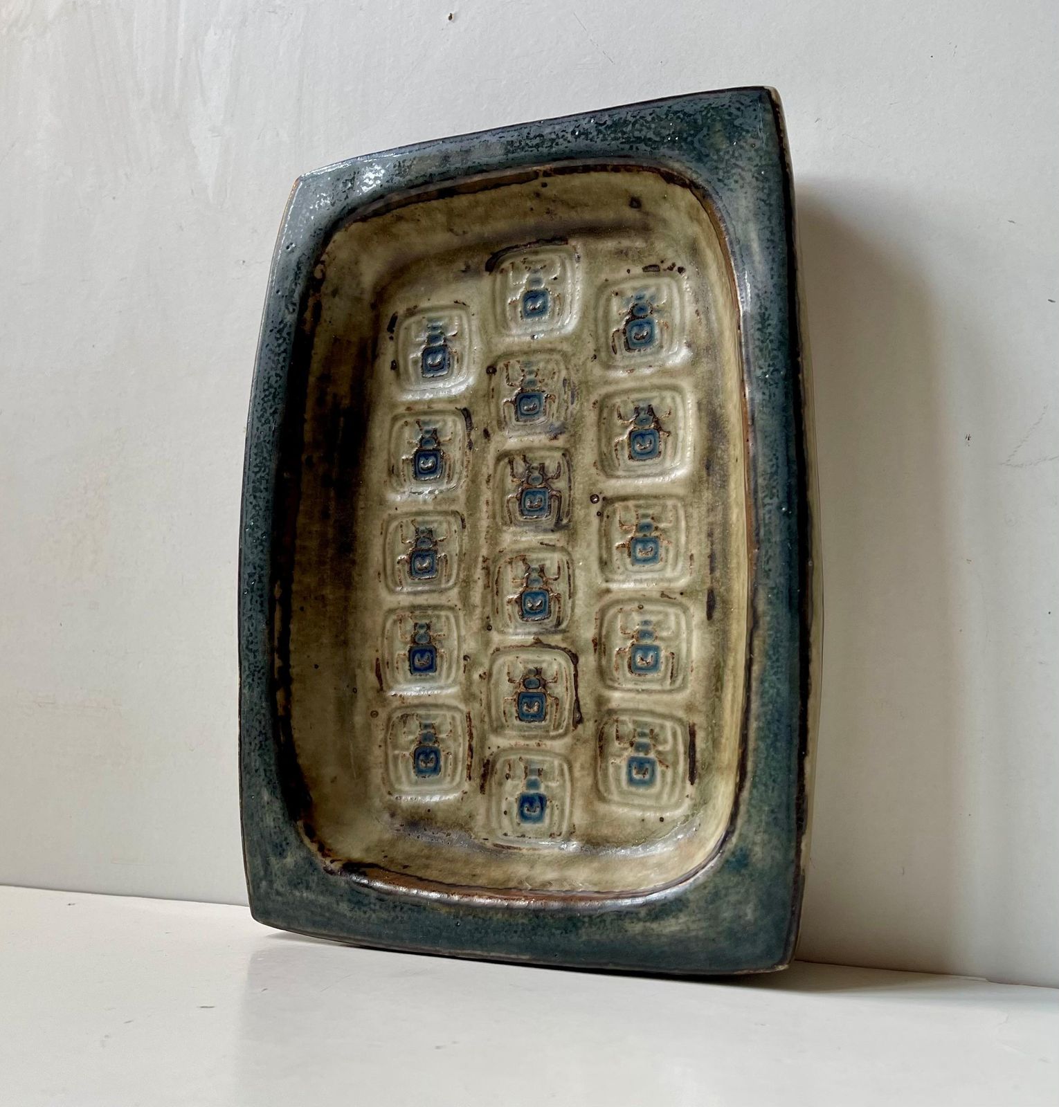 Royal Copenhagen Glazed Stoneware Scarab Dish By Jørgen Mogensen, 1960s photo buy