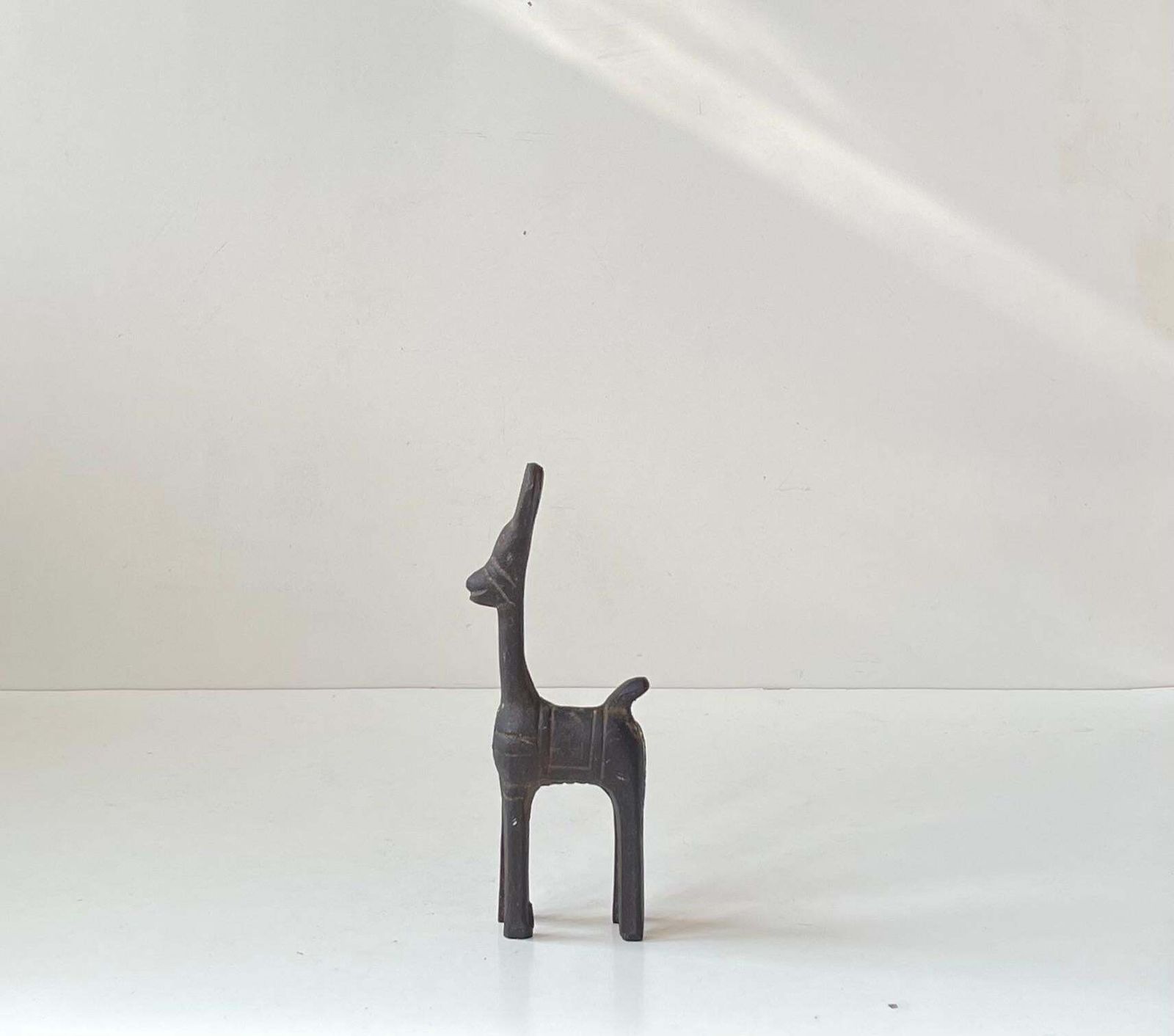 Old Bankura Naive Horse Figurine In Cast Iron, Mid 20th Century photo furniture