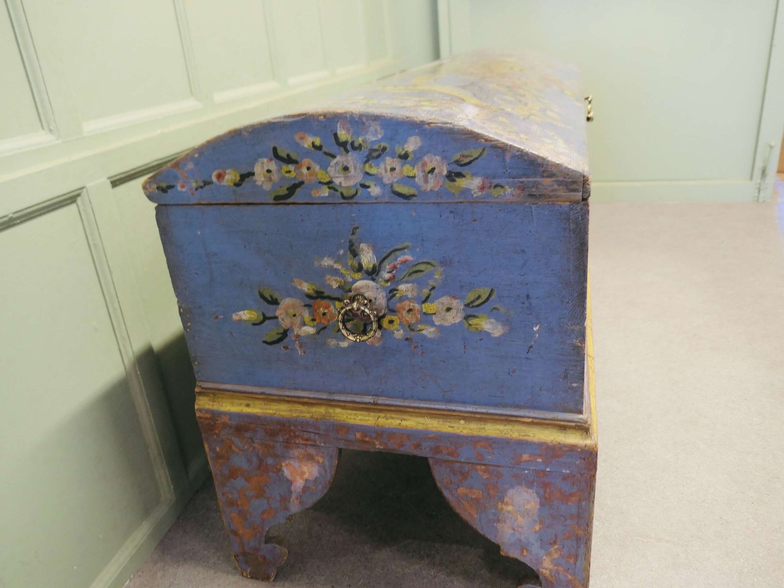 Italian Original Large Hand Painted Cassone Or Marriage Chest This Is A Wonderful Piece photo 2880.0