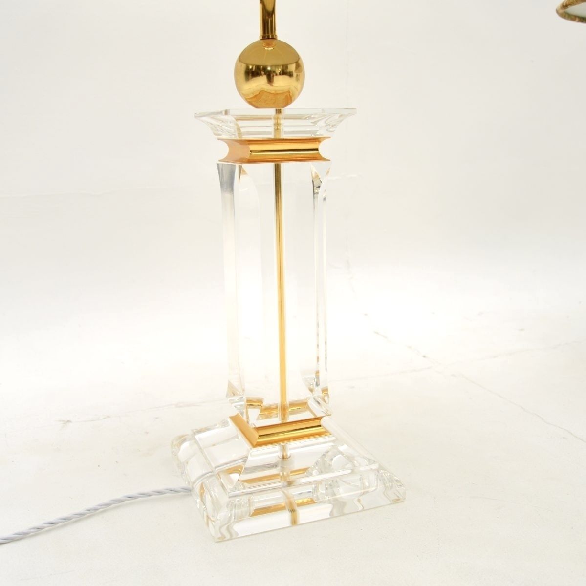 Pair Of Vintage Italian Lucite Table Lamps photo for sale