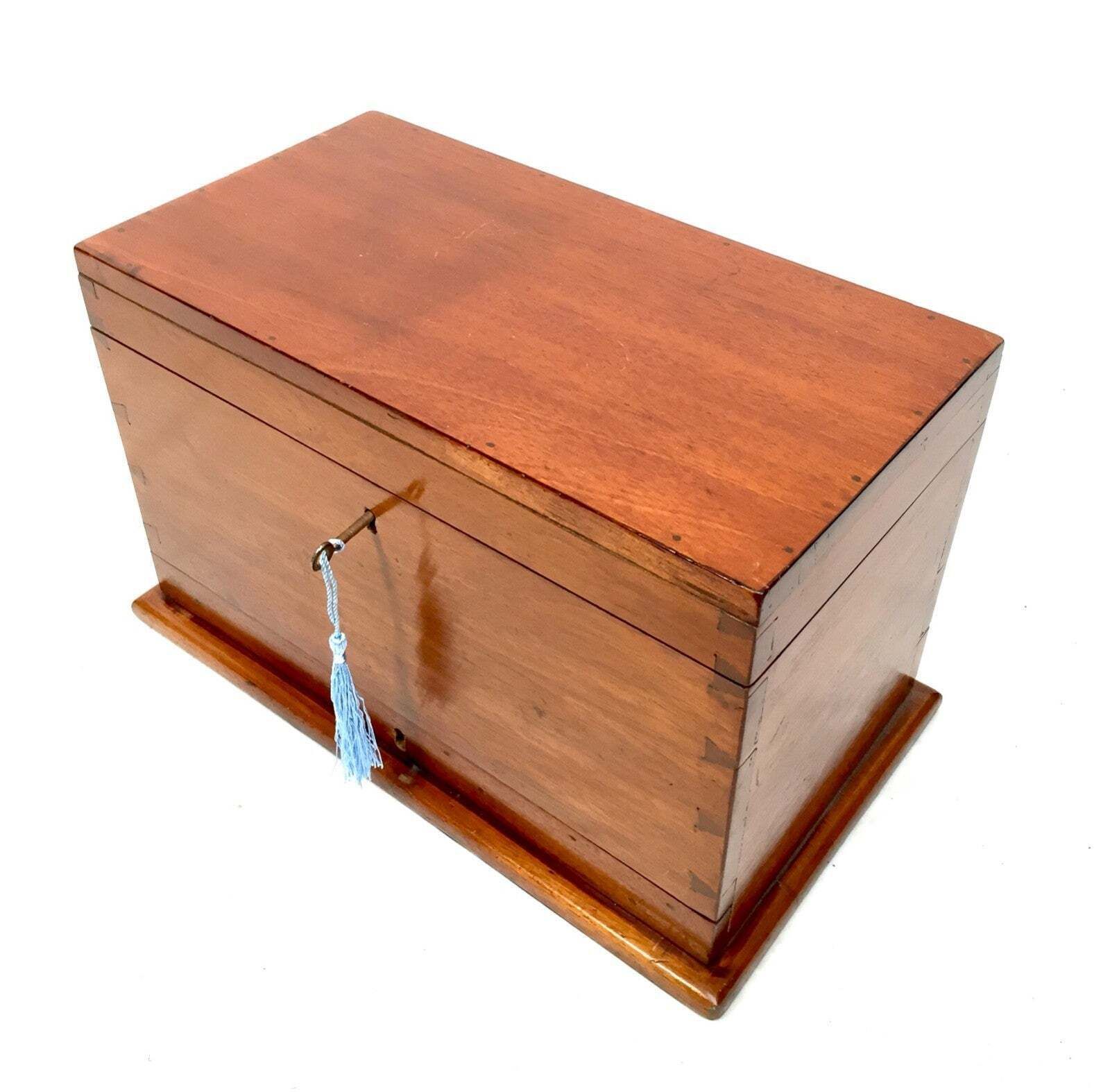 Antique Wooden Masonic Voting Ballard Storage Box With Key / Bingo Ball Game photo vinterior
