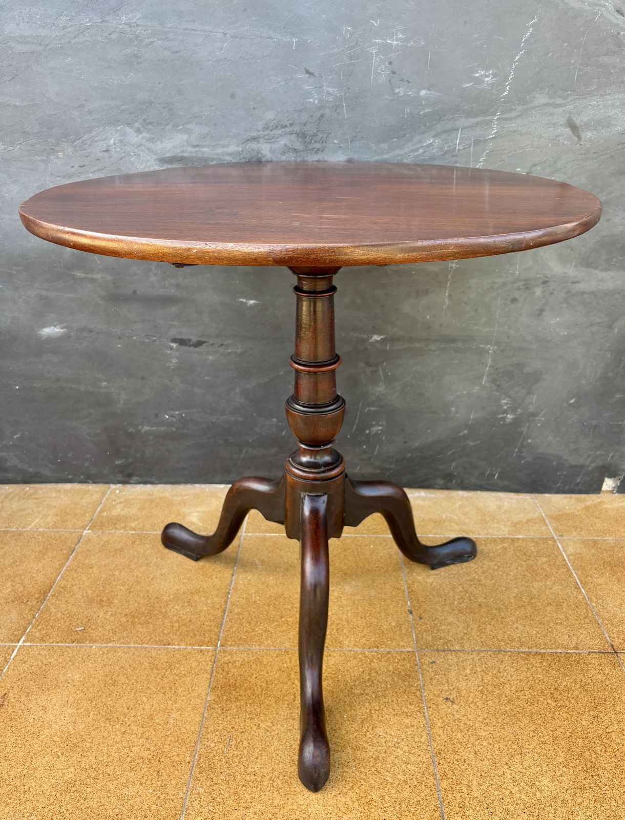 English Georgian Style Tripod Wine Table, Early 20th Century photo Furniture