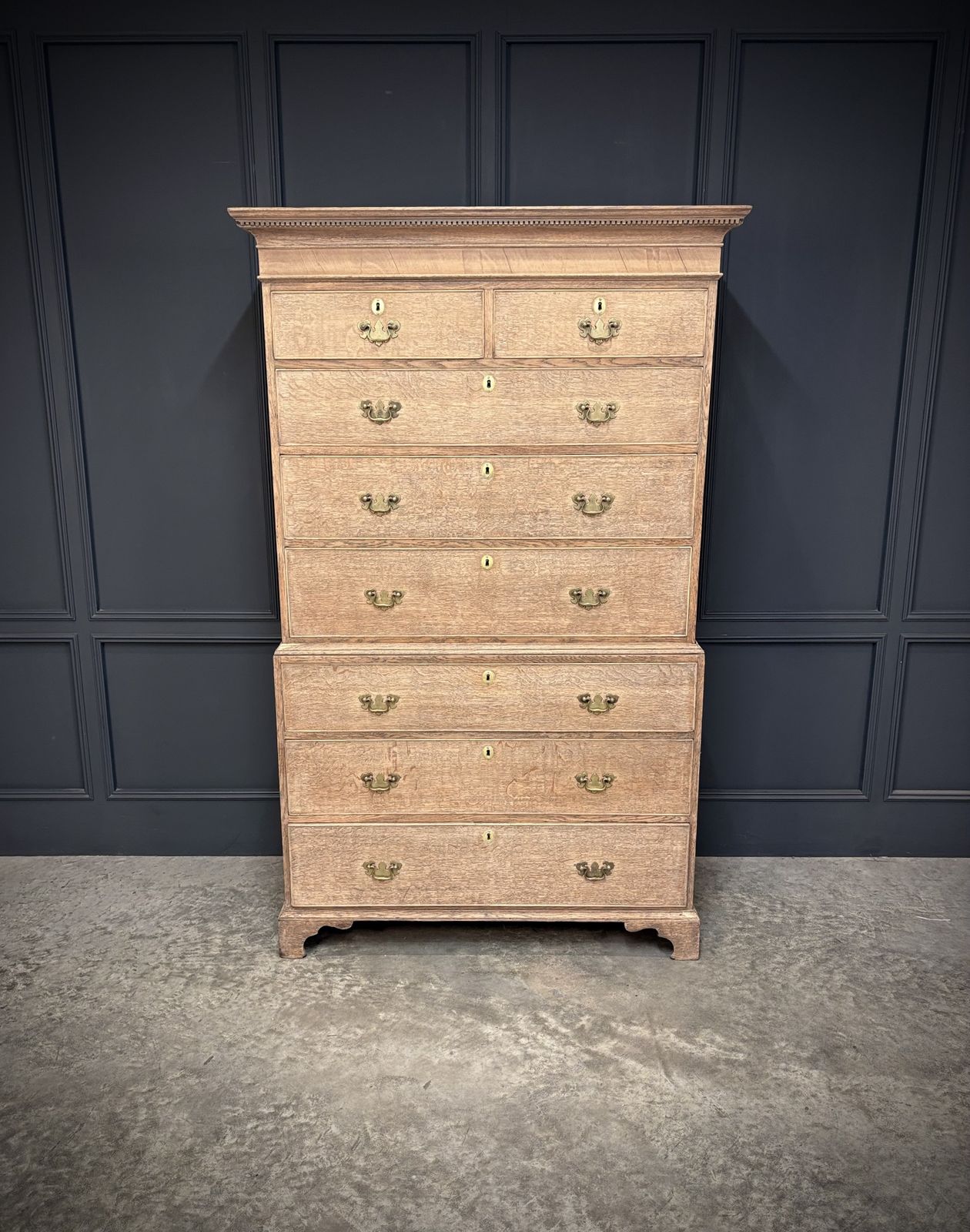 18th Century Bleached Oak Chest On Chest photo Furniture