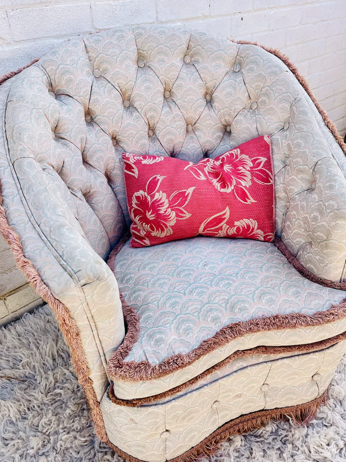Stunning Vintage Hollywood Revival Scalloped Armchair In Pink And Blue photo vinterior