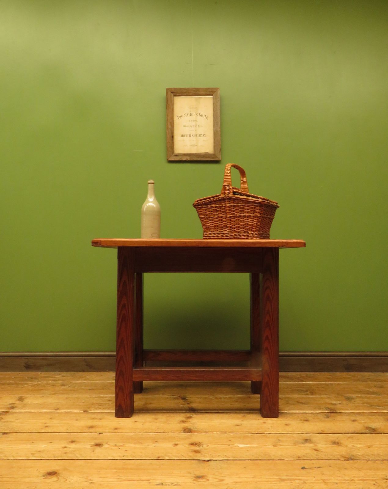 Arts & Crafts Pine Table