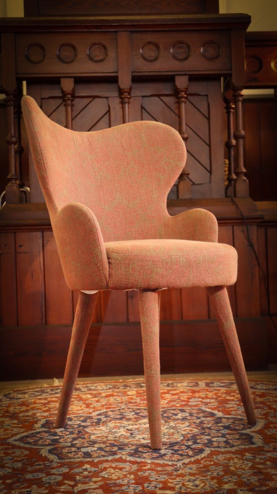 photo furniture Superb Pair La Fibule Paris Kay Armchairs In Gorgeous Baroque Patterend Fabric🚚