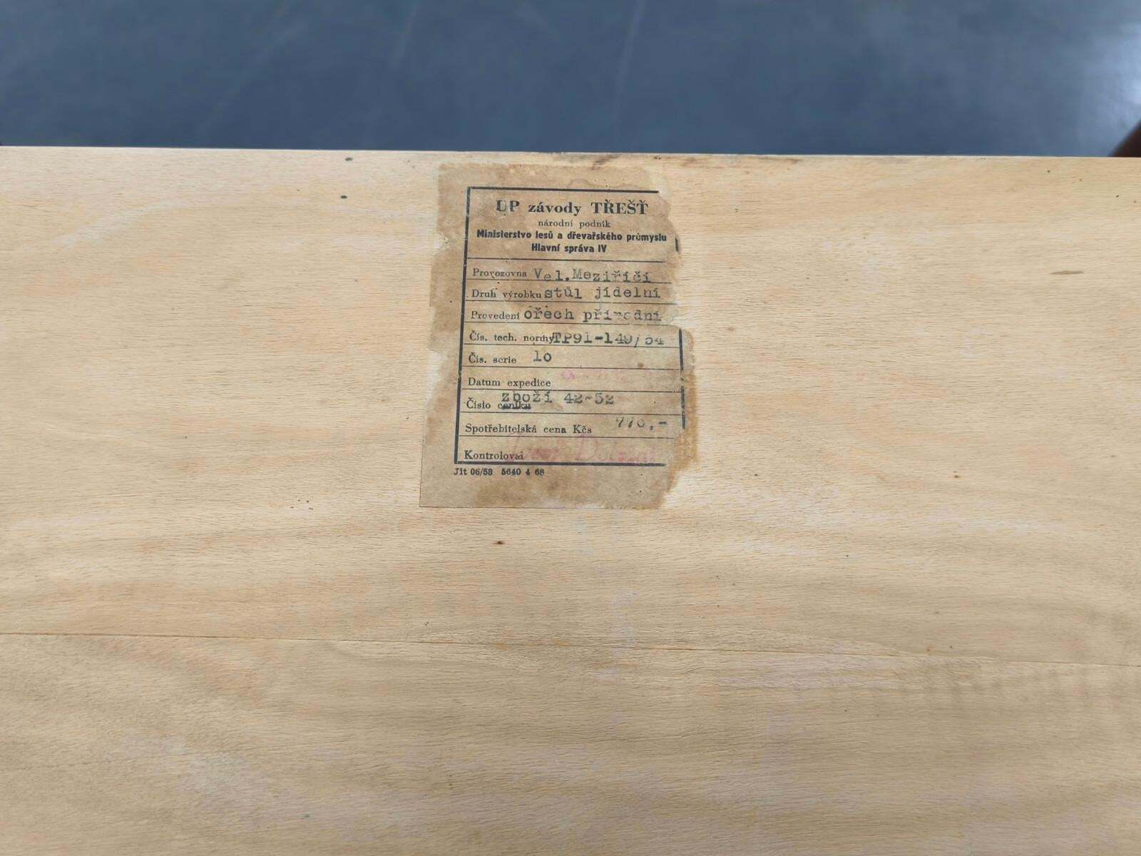 photo vinterior Mid Century Extendable Dining Table By Up Závody, Czechoslovakia 1950s