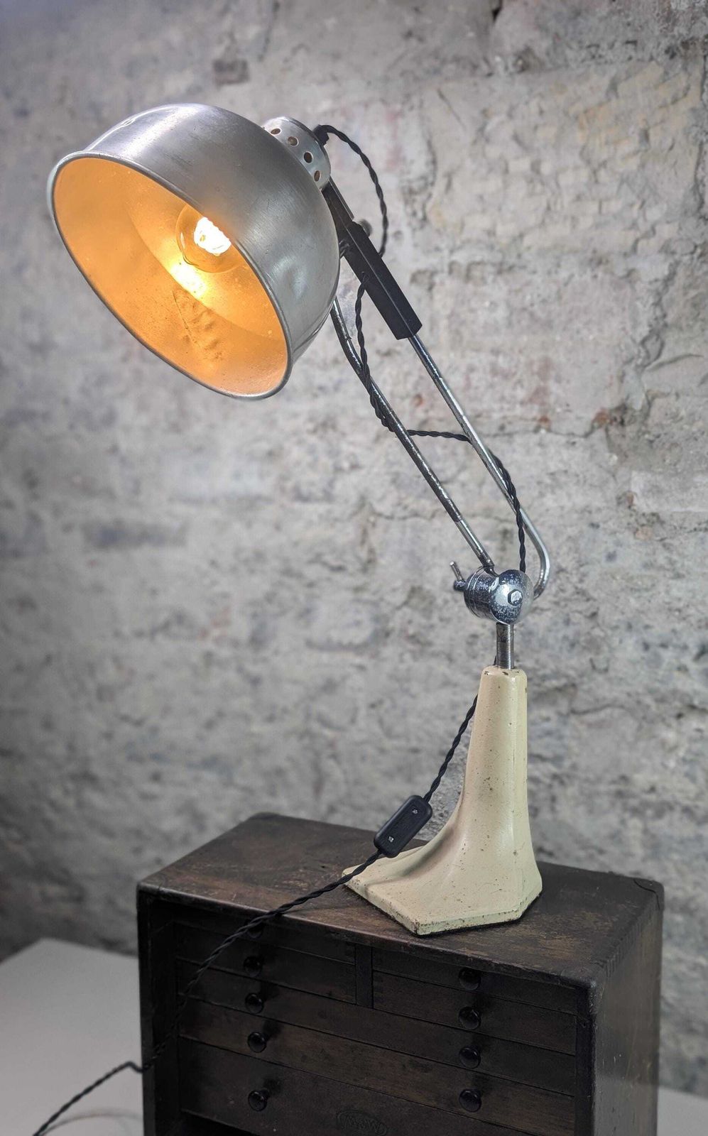 Art Deco Vintage Medical Lamp Made In England, 1930's. photo Lighting