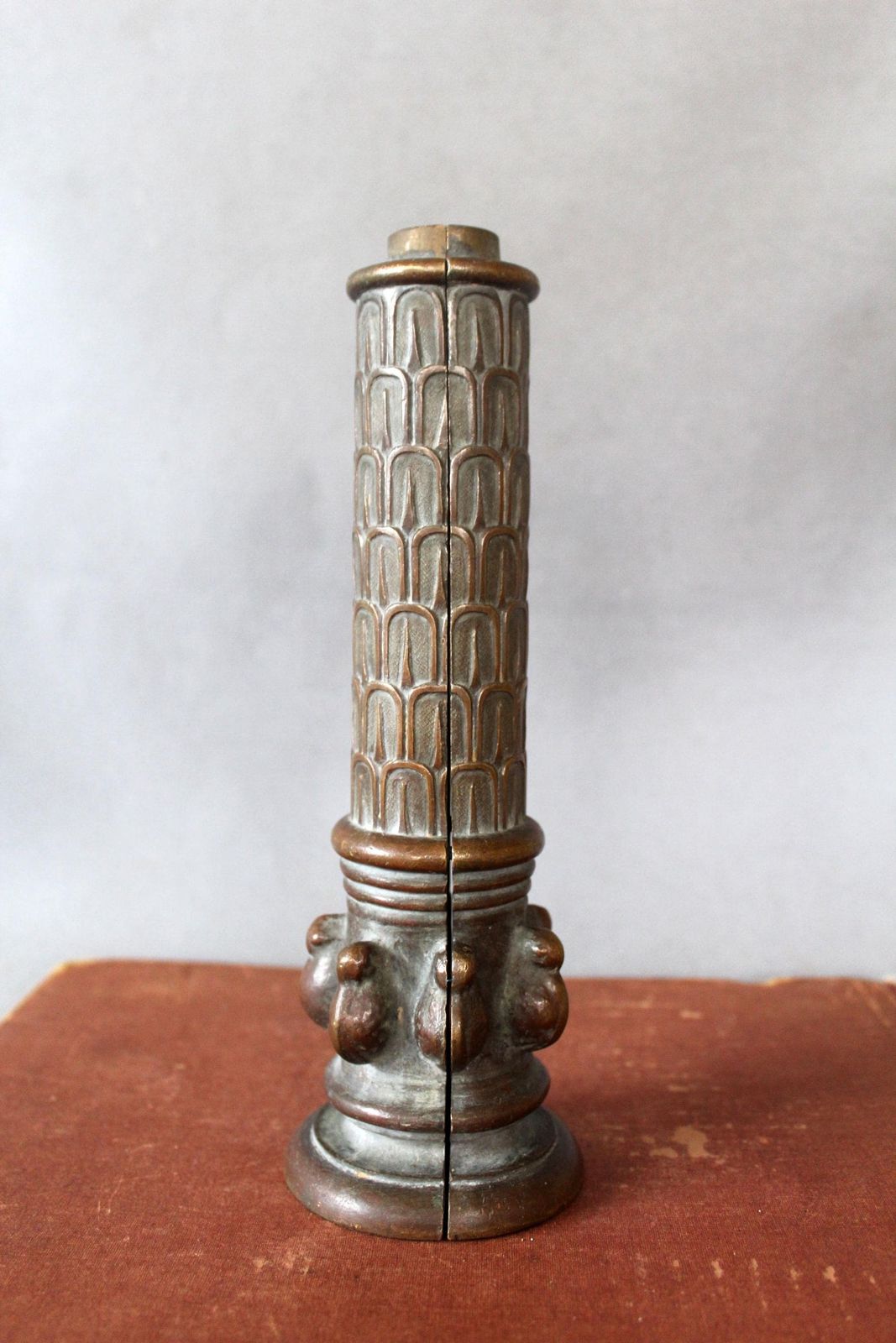 photo furniture Antiek Zwaar Gegoten Bronzen Buis, Tweedelig, Passend Samengevoegd, Meubelversiering, Kroonluchterdeel, Restauratiemateriaal