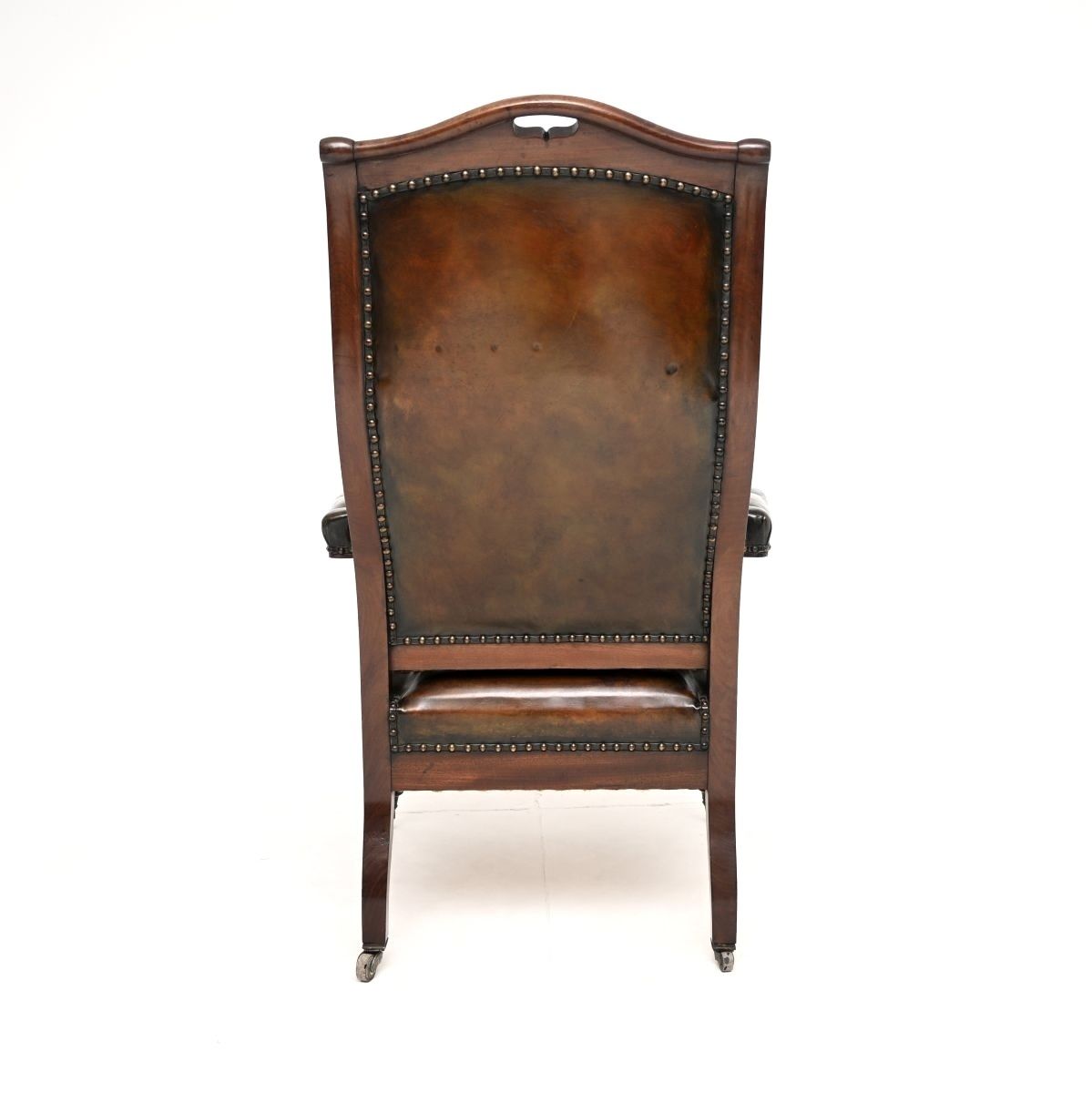 photo vintage Antique William IV Leather And Walnut Wing Back Armchair