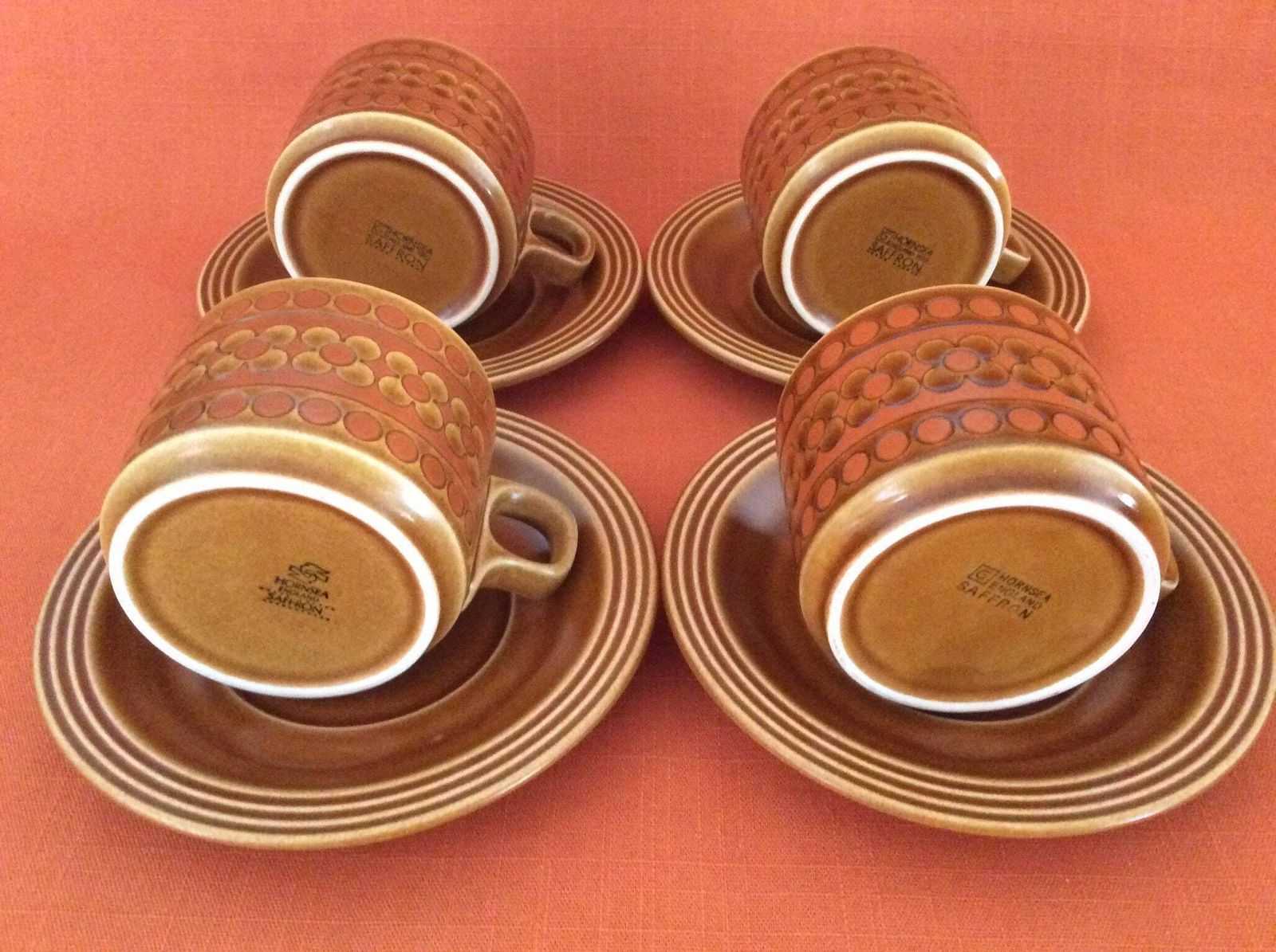 1970s Hornsea Saffron Tea Cups And Saucers (Set Of 4), John Clappison Design, 1970s Cups, Hornsea Saffron Cups And Saucers, Retro Cups photo vinterior