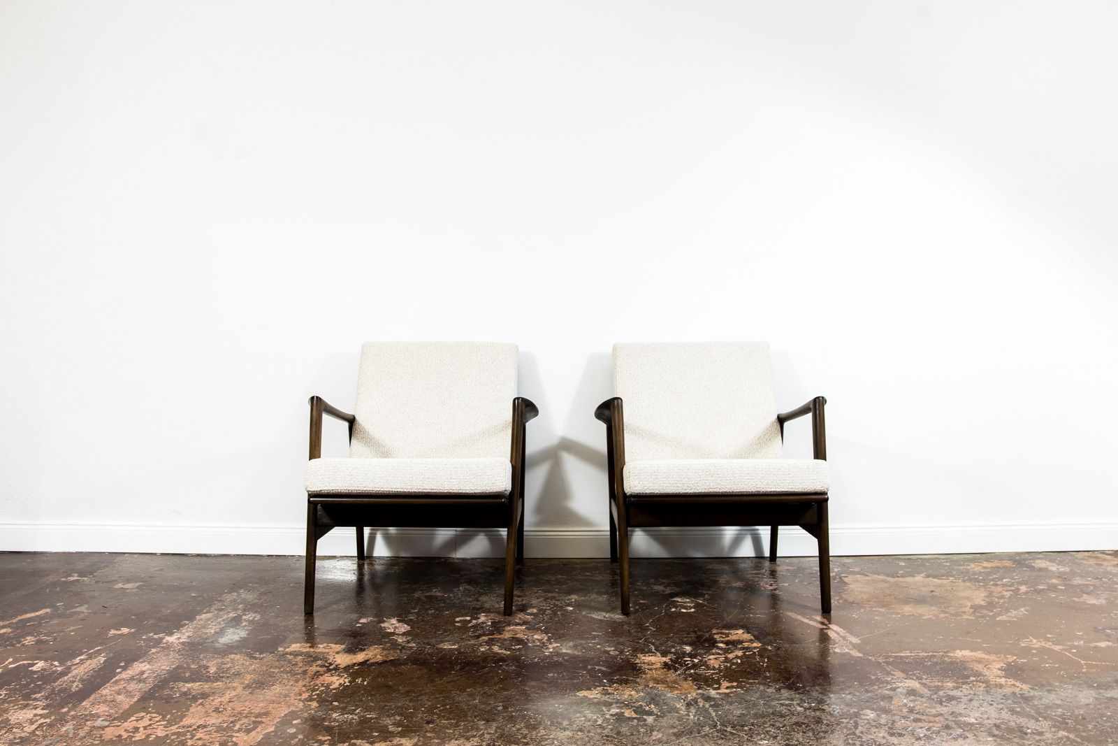 photo furniture Mid Century Modern Armchairs By Sfm, Poland, 1960s, Set Of 2