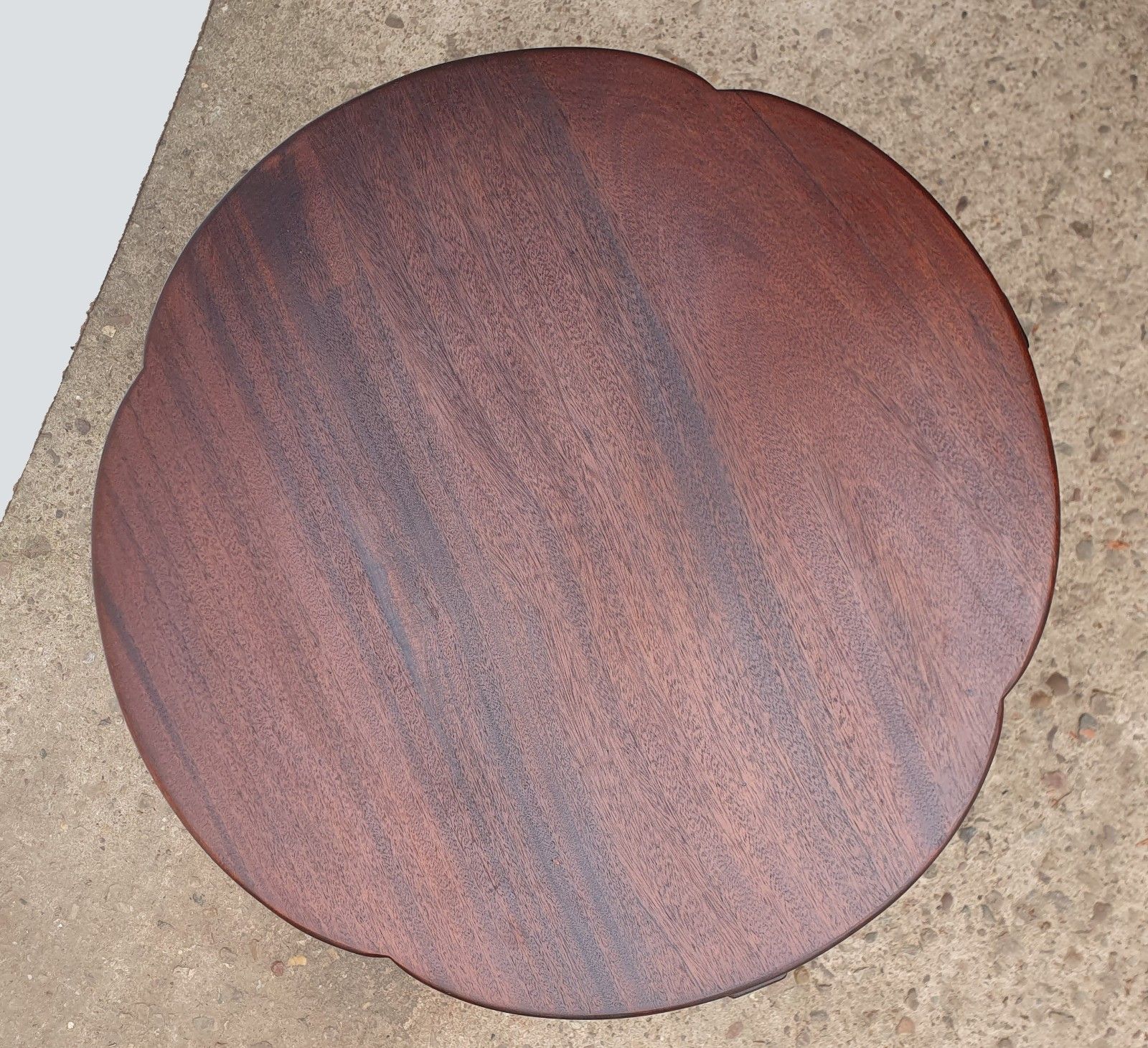 An Art Deco Style Cloud Form Occasional Table photo 95.0