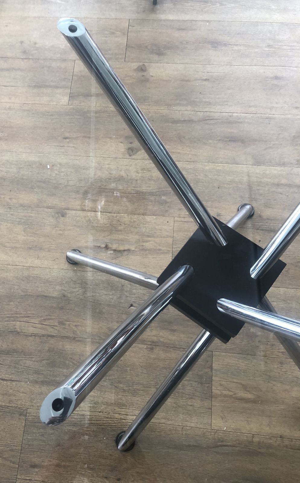 Alivar Round Glass & Chrome Dining Table Designed By Takehiko Mizutani For Bauhaus, Model 459   1980s photo 900.0