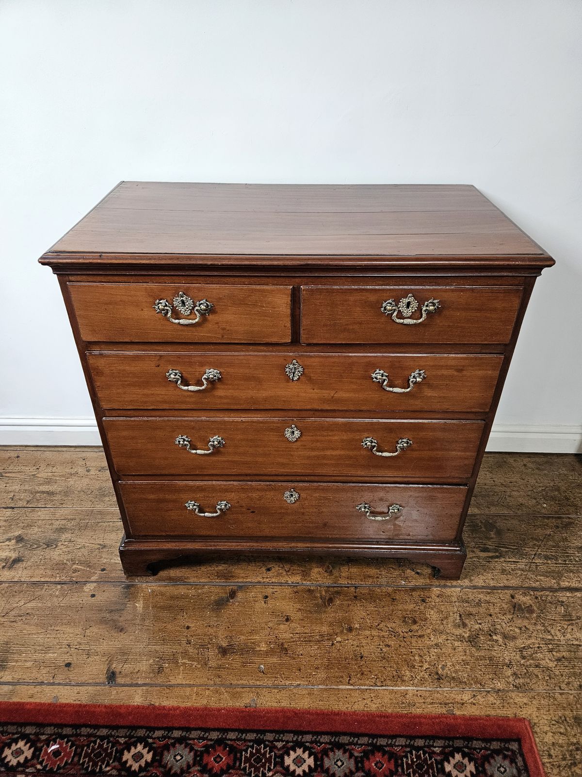 Georgian Mahogany Chest Of Drawers photo furniture