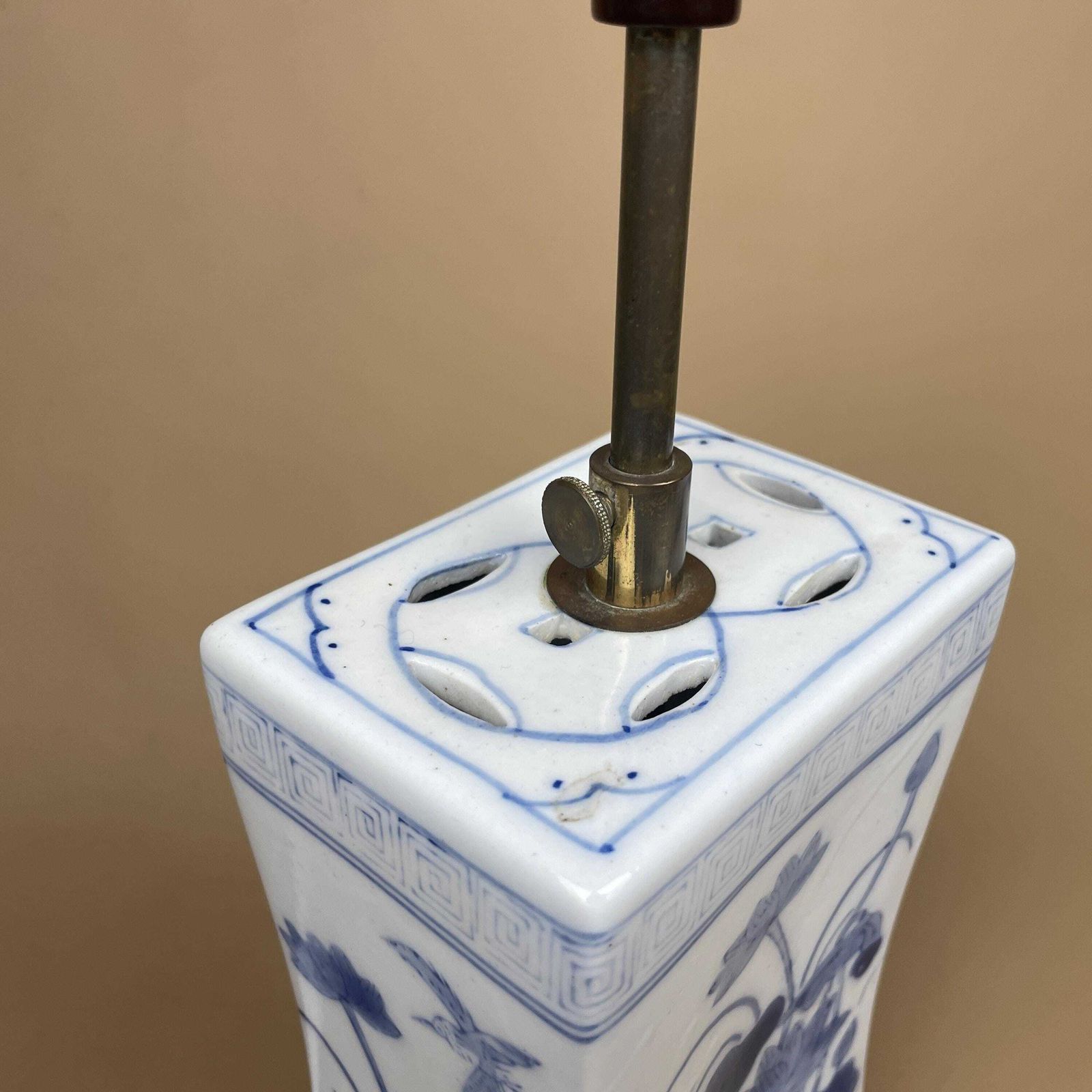 Oriental Ceramic Lamp Light Bedside Table Hand Painted Floral Design Pattern Wood Base Chinese Vase White Blue Antique Gold Metal Cushion photo buy