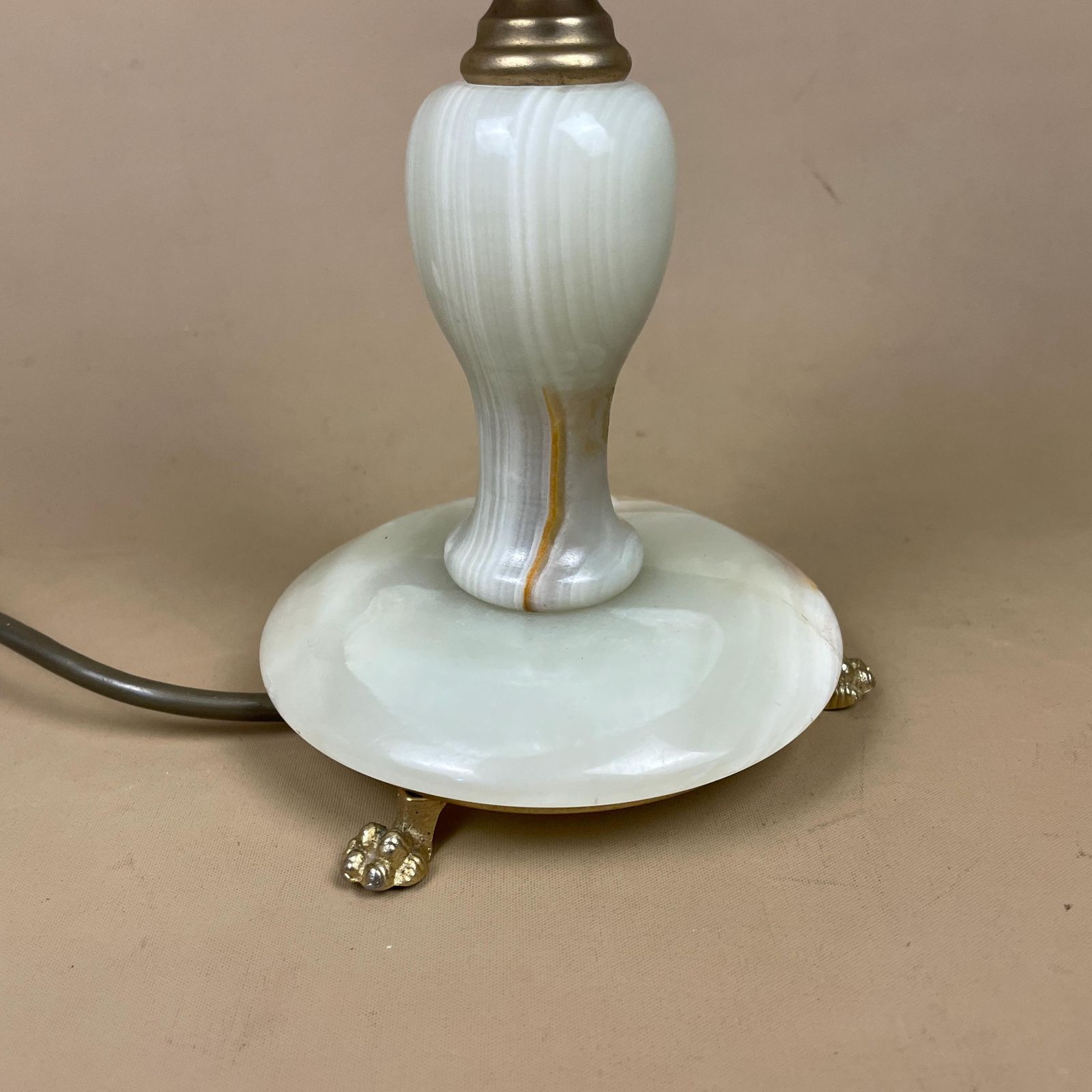 Marble Stone Lamp Green Light Table Bedside Light Natural Patterns Ornate Round Base Onyx Brass Metal Gold Antique Vintage Claw Feet Oil photo furniture