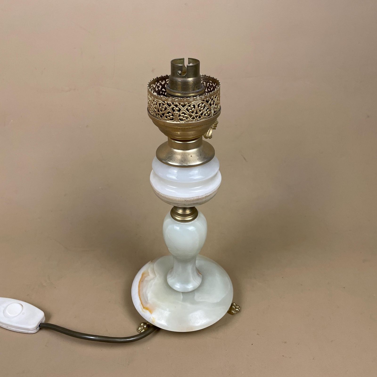 Marble Stone Lamp Green Light Table Bedside Light Natural Patterns Ornate Round Base Onyx Brass Metal Gold Antique Vintage Claw Feet Oil photo buy