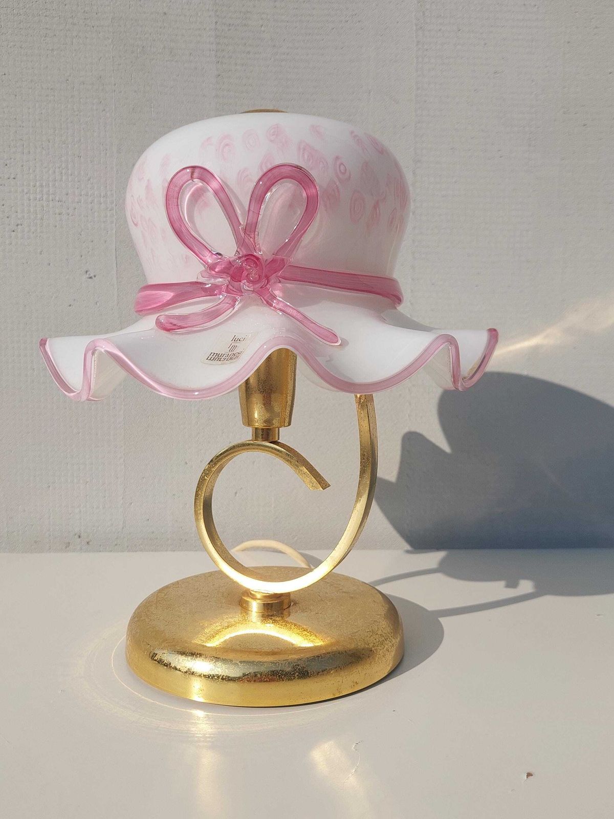 photo furniture Vintage Murano Table Lamp / Vintage Murano Bedside Lamp / Vintage Murano Lady Hat Table Lamp / Murano / Italy / 1980s