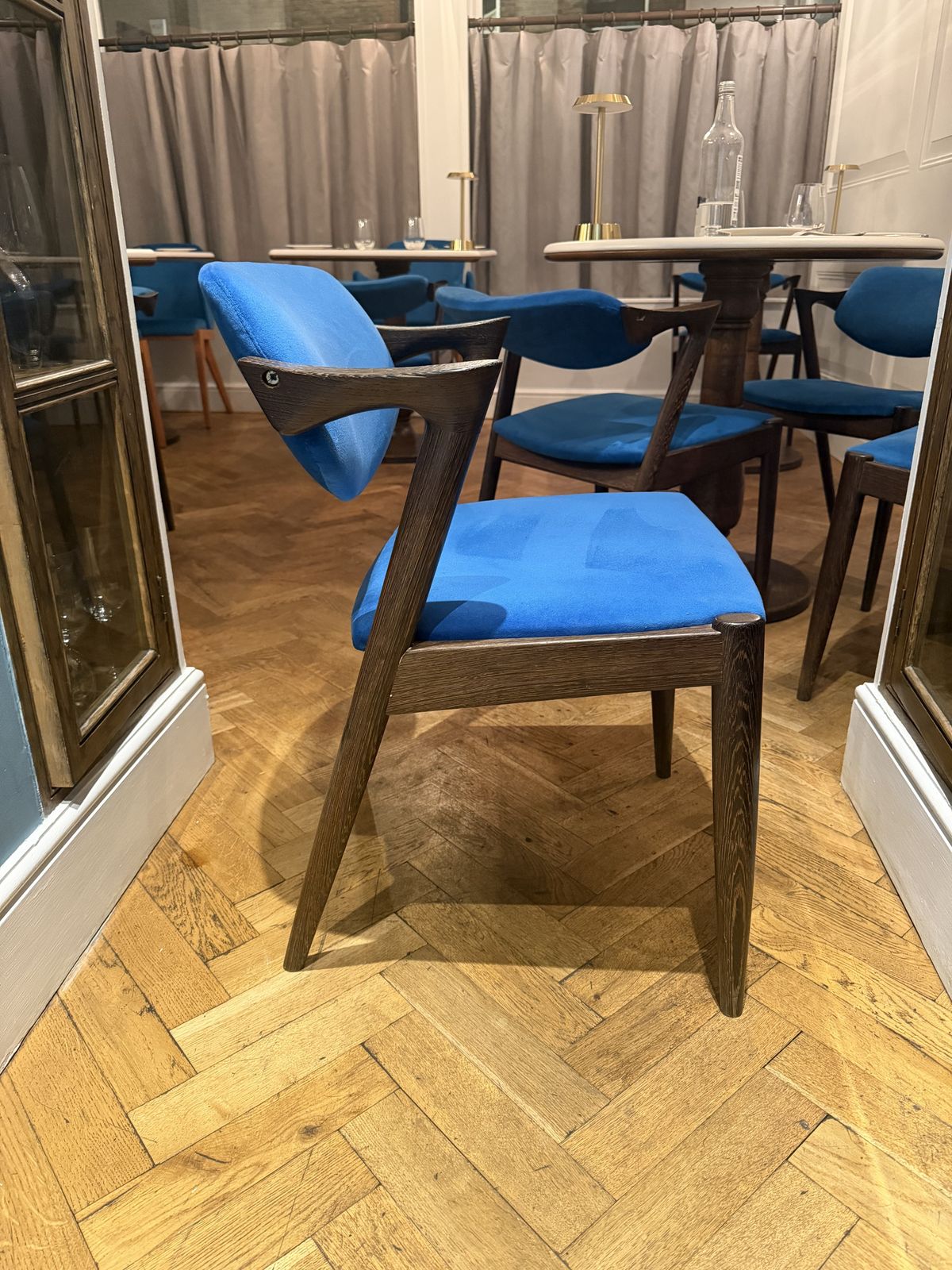 Kai Kristiansen Model 42 Dining Chair – Walnut – Miyazaki Chair Factory – Danish Modern   14 Available photo 450.0
