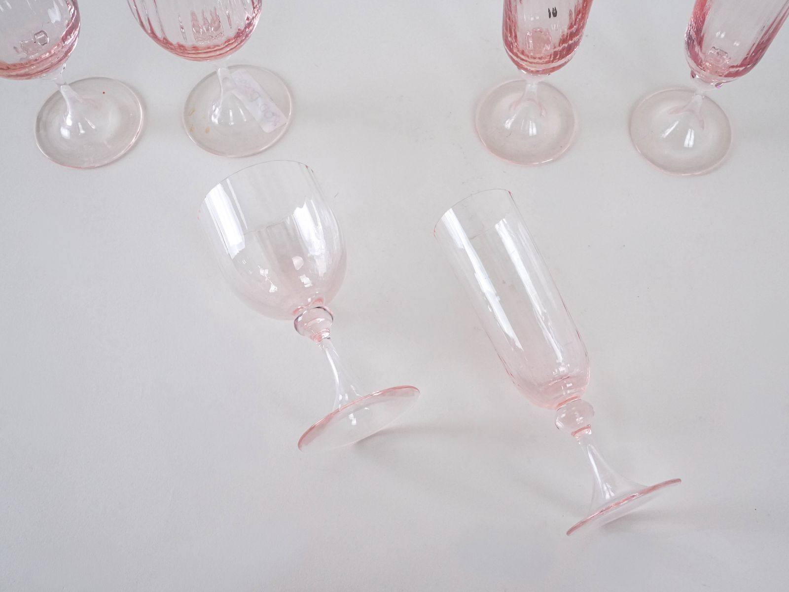 Set Of Pink Glasses French Design 1970s  Made In France photo vinterior
