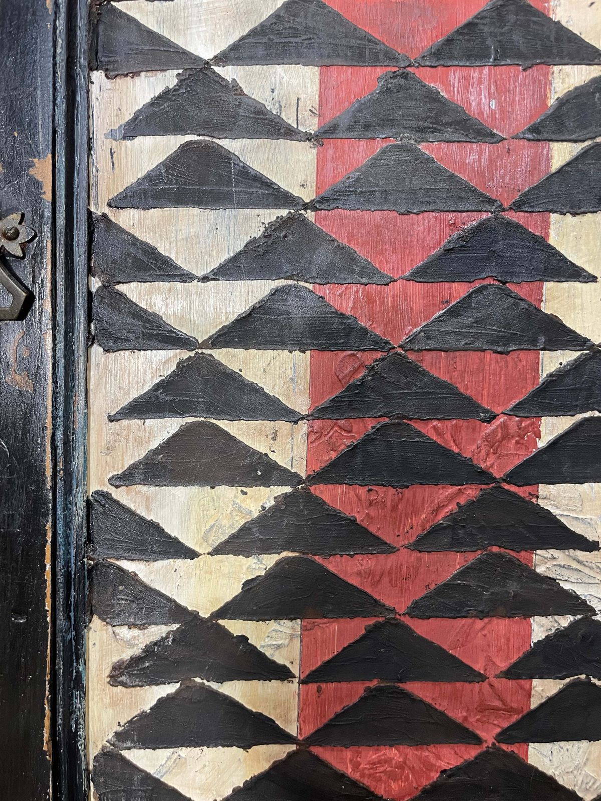 875.0 Vintage Painted Pine Folk Art Cupboard photo