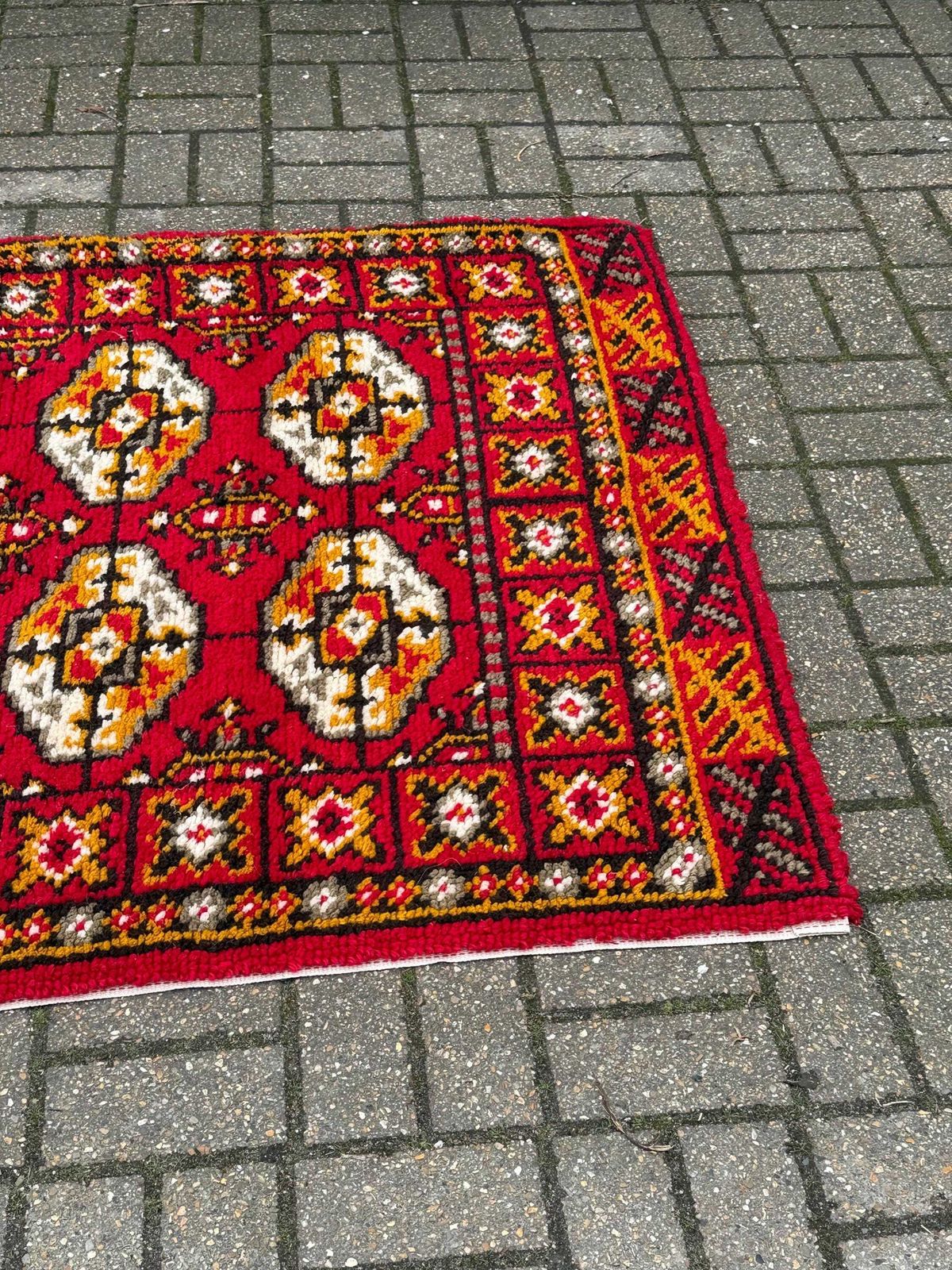 photo vinterior Vintage Red Geometric Tribal Rug Mid Century Wool Carpet Bohemian Accent Floor Rug