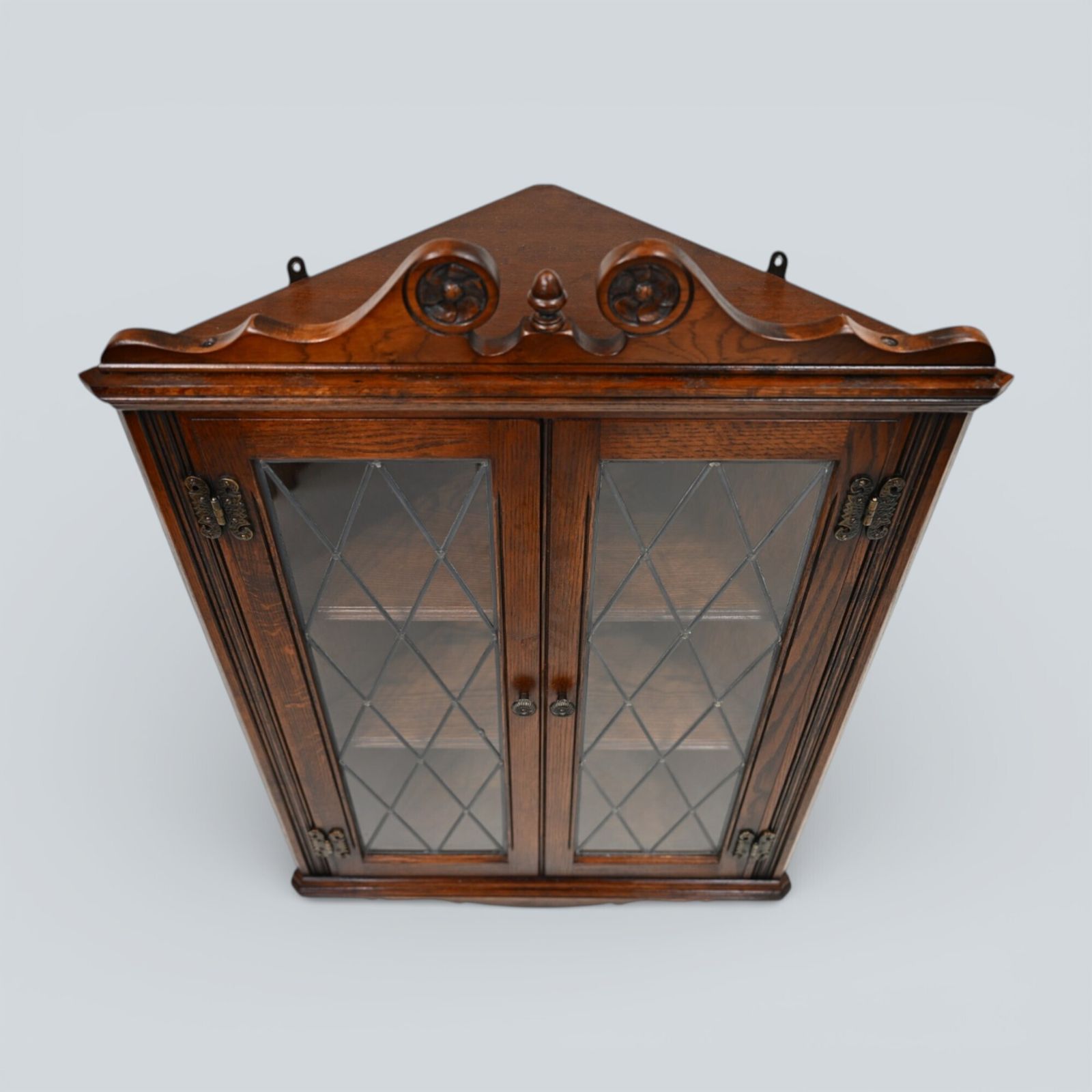 photo furniture Old Charm Hanging Corner Display Cabinet Leaded Glass Tudor Brown *Free Delivery