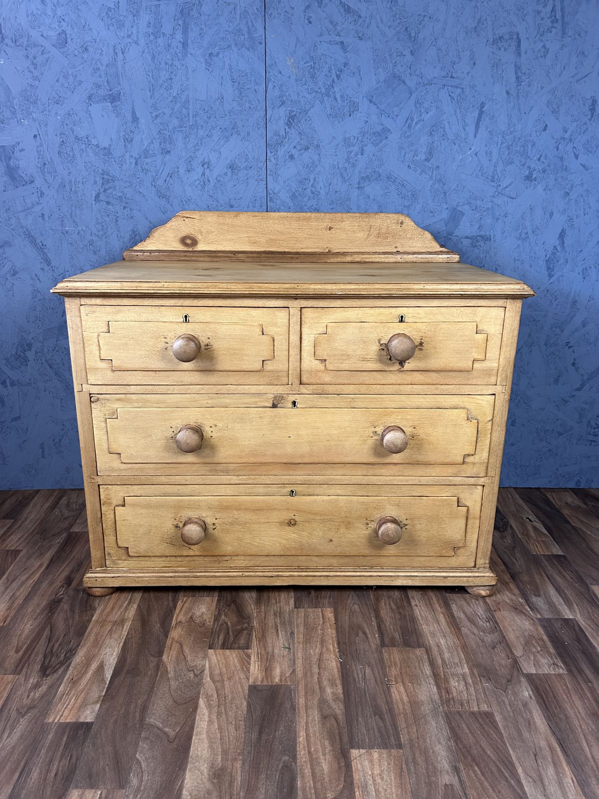 photo furniture Antique Continental Pine Chest Of Drawers