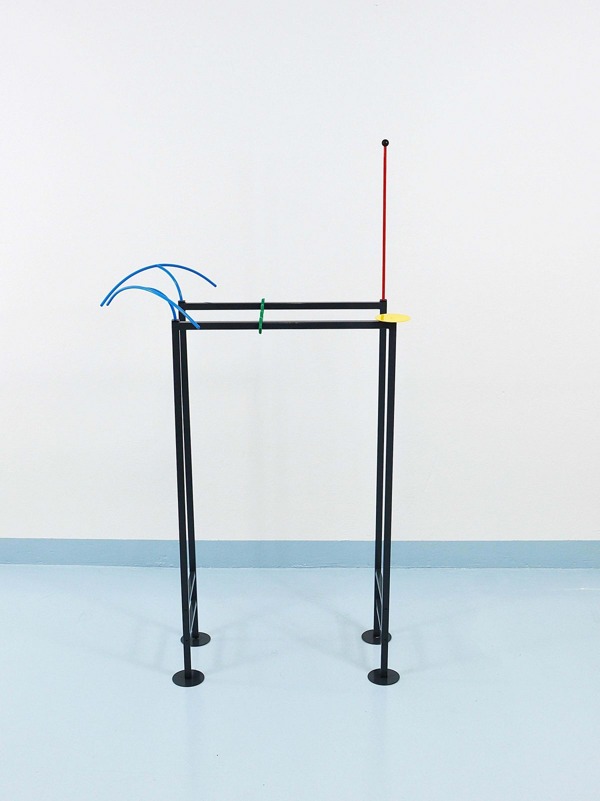 Furniture Scali & Domingo Groupe Nemo Postmodern Valet Kestar, Tebong Edition, France 1984 photo