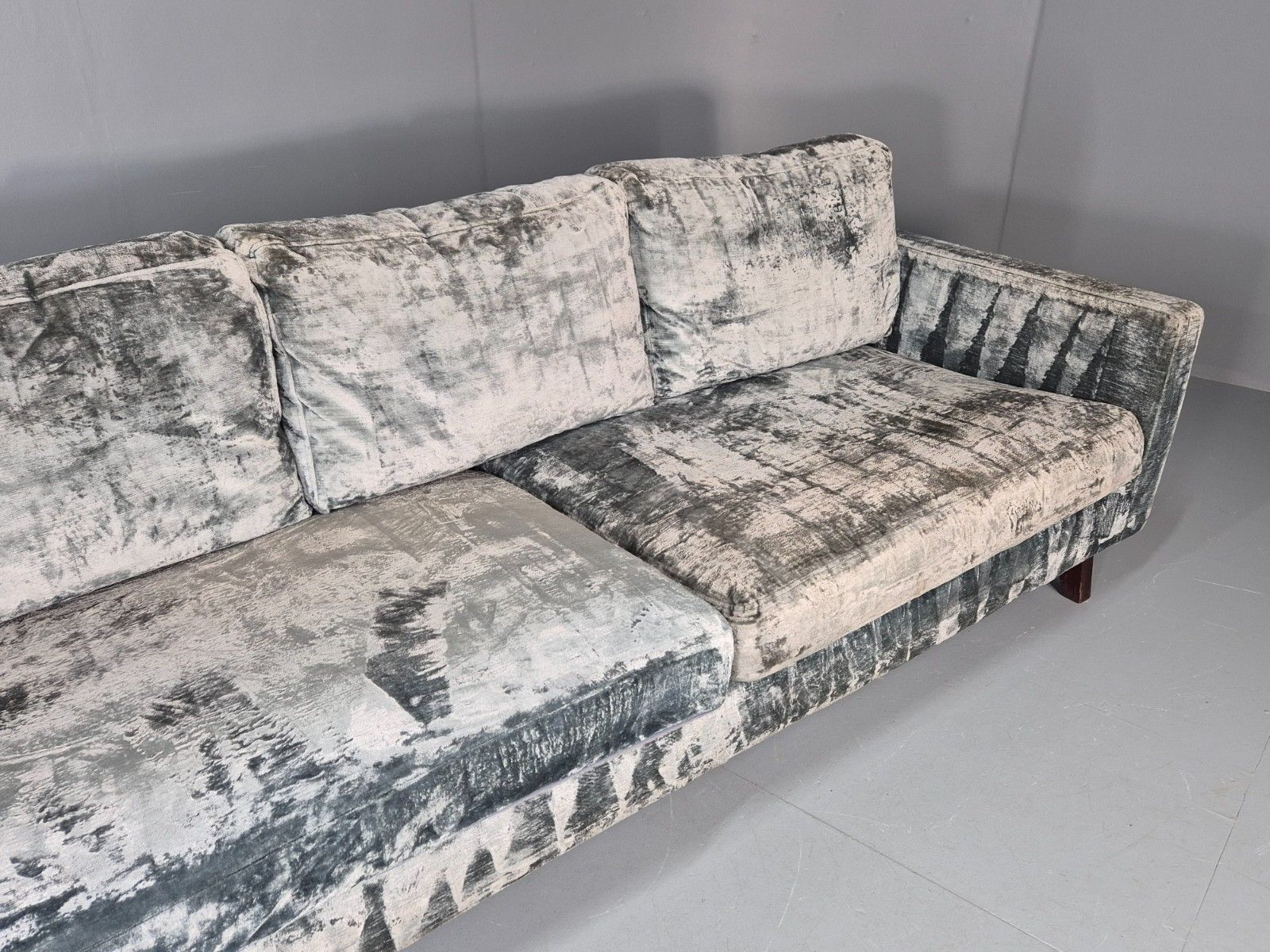 Huge 4 Seater Settee Turquoise Velvet Ex Hotel Modern Design Retro Eb11774 M4ss photo Furniture