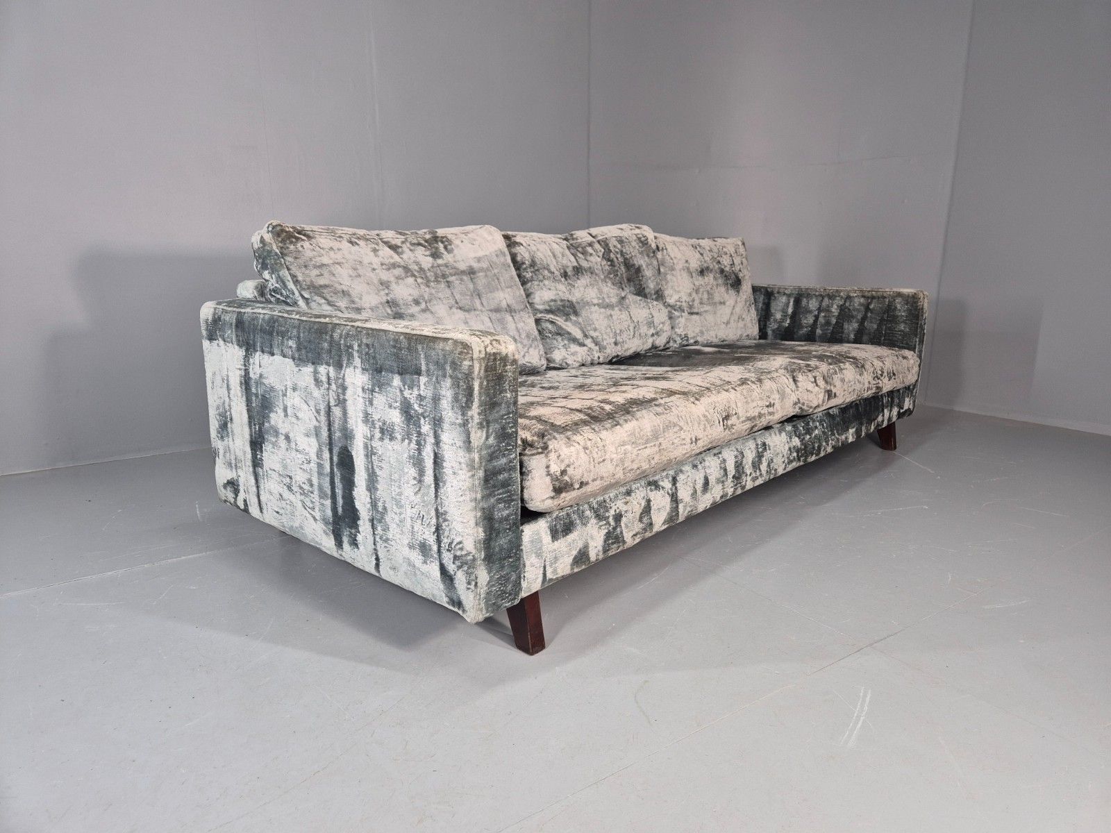 photo for sale Huge 4 Seater Settee Turquoise Velvet Ex Hotel Modern Design Retro Eb11774 M4ss