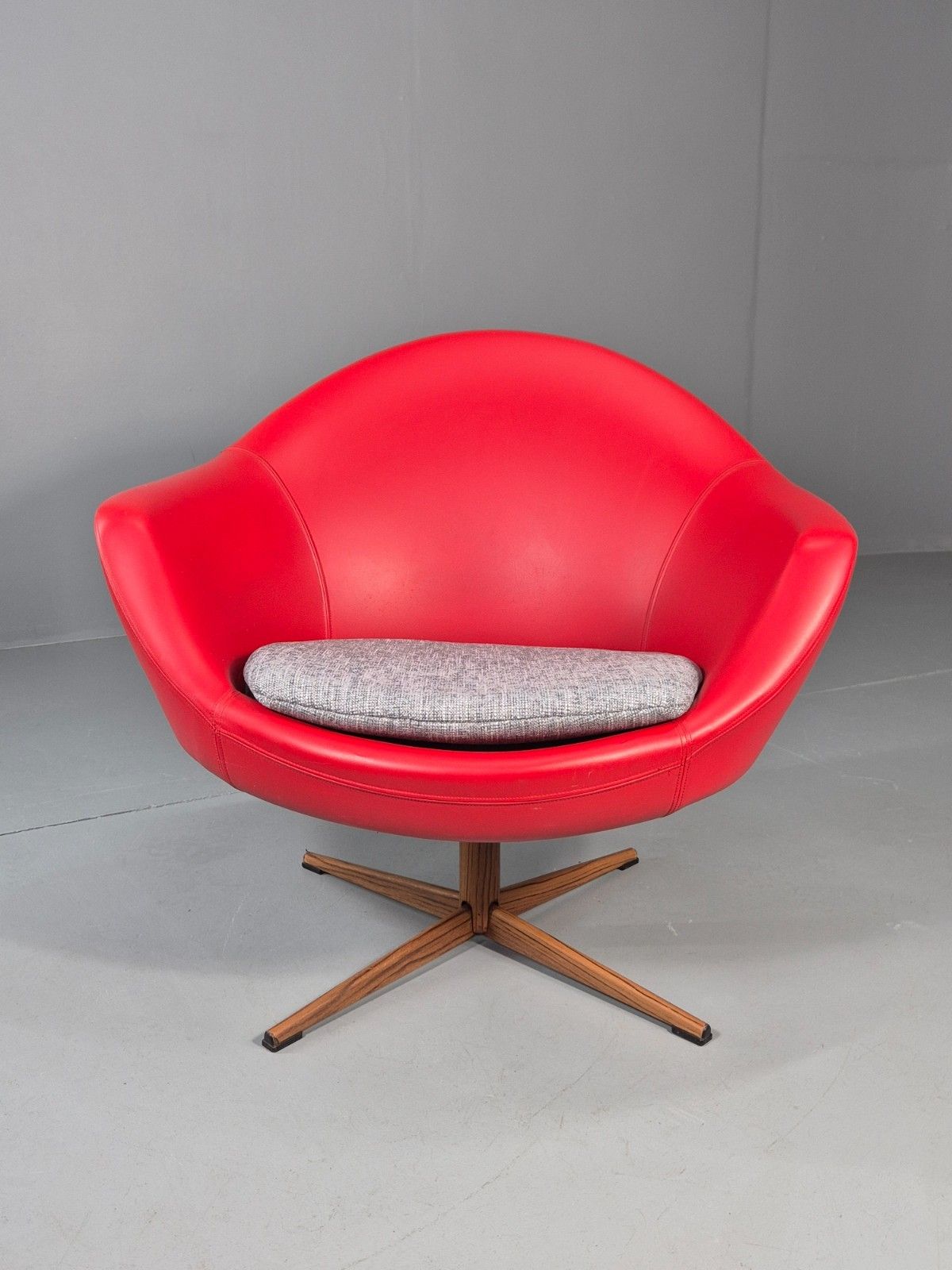 Vintage 1960s Swivel Chair Red Vinyl Grey Cushion Mid Century Eb11706 Mswi photo furniture