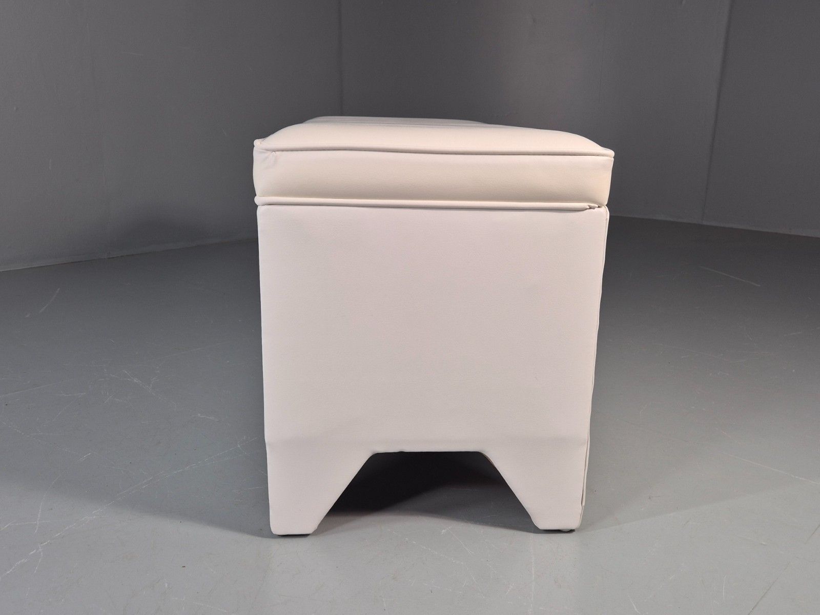 photo buy 1970s Vinyl Ottoman Storage Chest White Retro Kitsch Eb11572 Mwoo