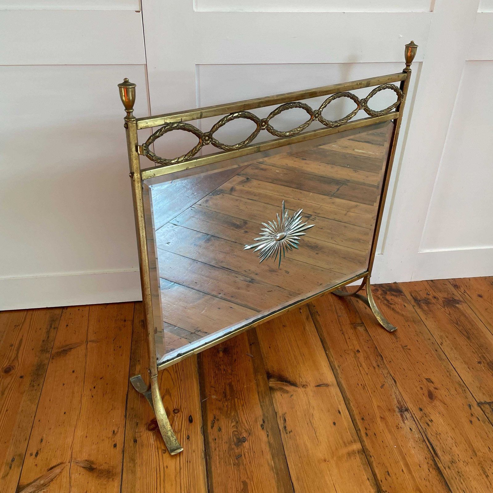 Antique Fireguard Fireplace Screen Gold Brass Metal Frame Vintage Fire Guard Mirror Victorian Ornate Freestanding Detail Art Deco photo vinterior