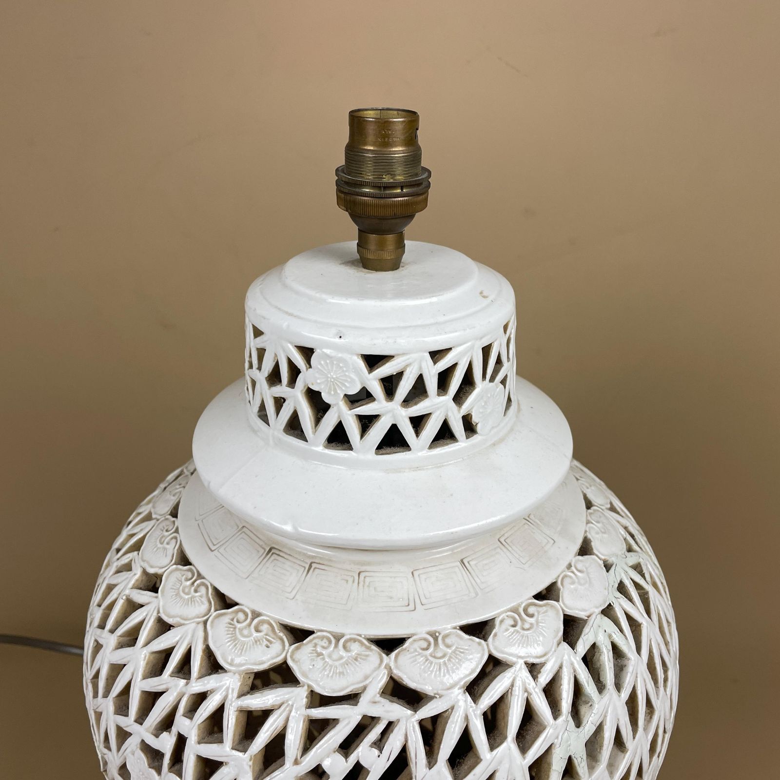 Oriental Ceramic Blanc De Chine Lamp Table Light Antique Cut Out Reticulated Vintage Patterned Bedside Ginger Gar Vase Pottery Large Pattern photo for sale