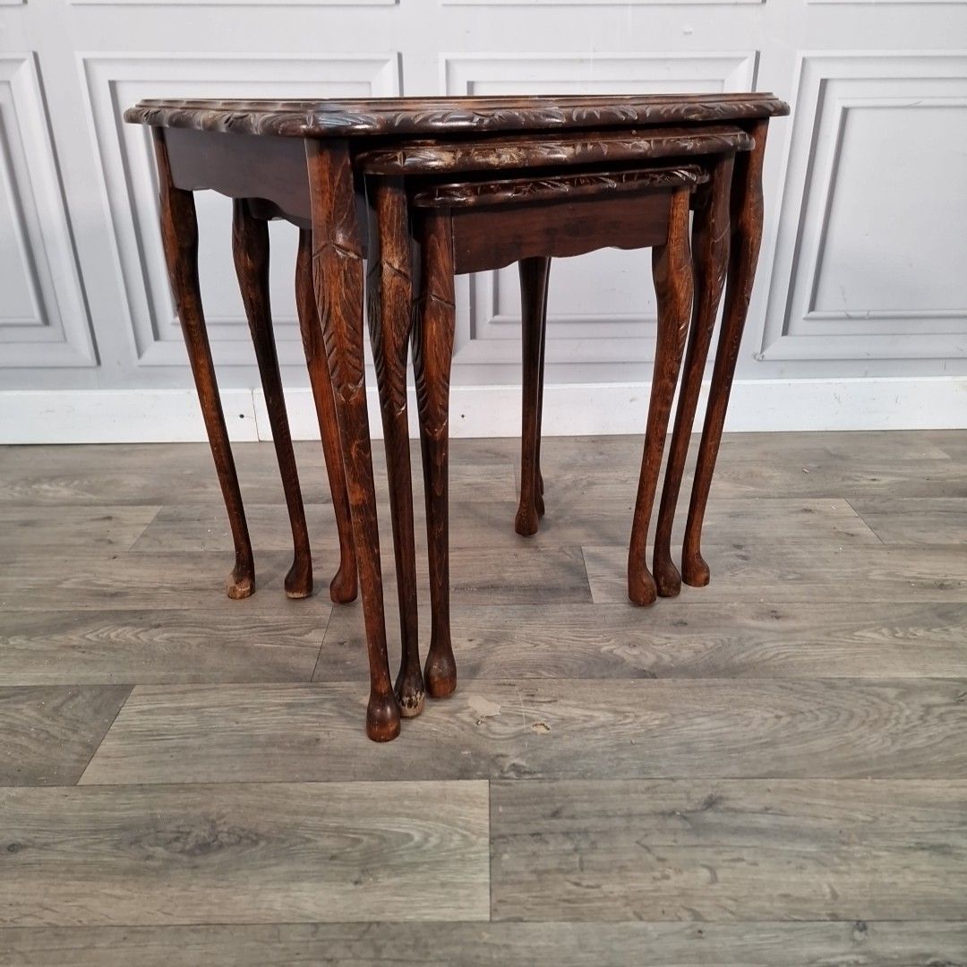 Vintage Nest Of Tables Mahogany Queen Anne Antique Style Nesting Side Table photo vinterior